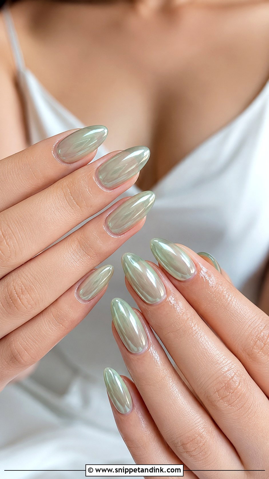 Green Chrome Wedding Nails - Snippet and Ink - 20 Green Wedding Nails for Bride