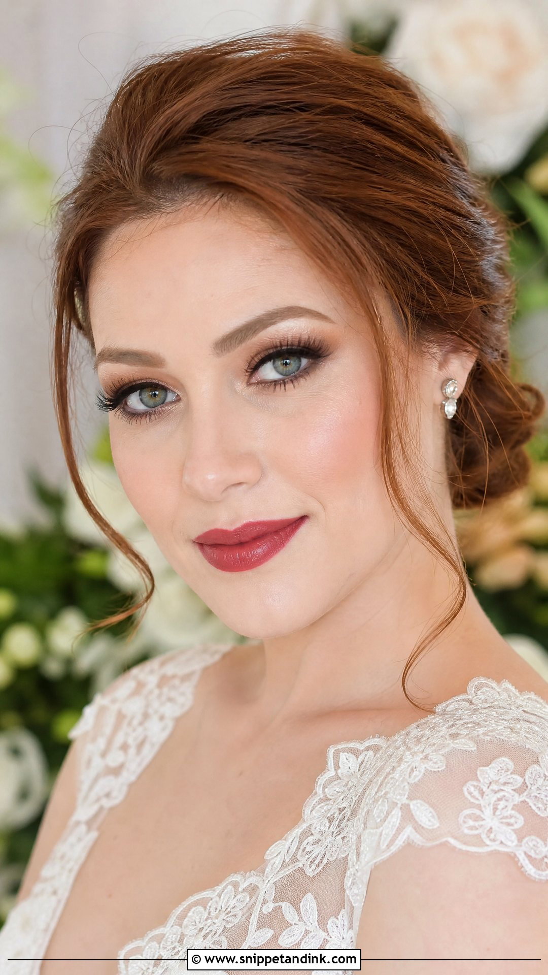 Green Eyes Bridal Makeup Red Lips - Snippet and Ink - 30 Bridal Makeup Red Lips