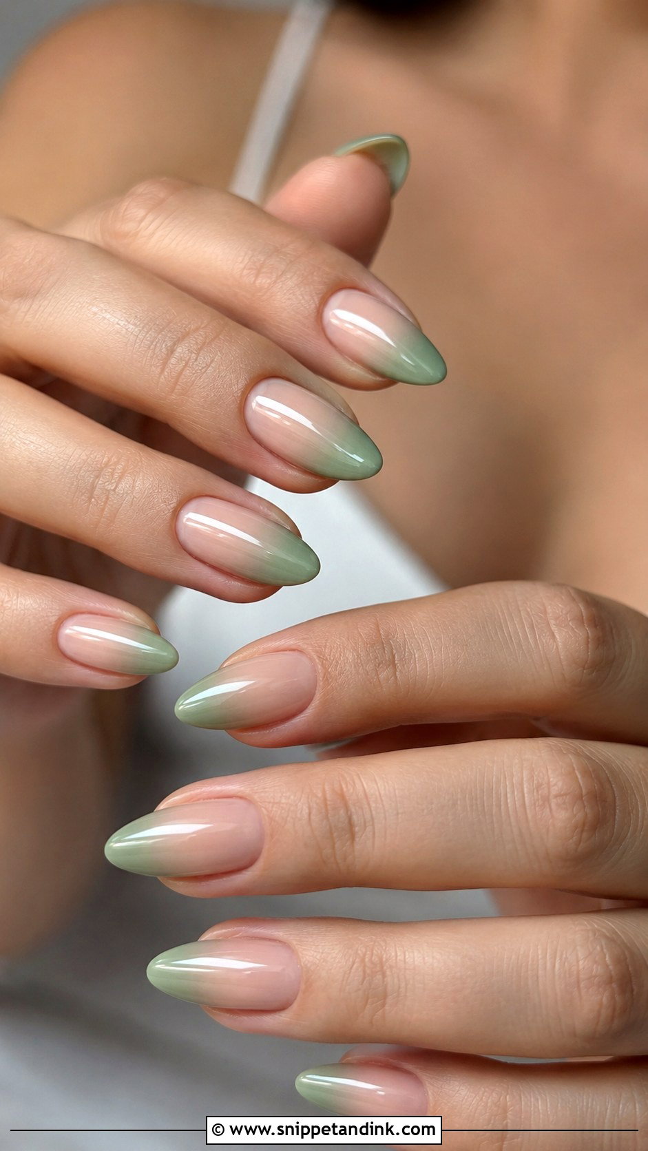 Green Ombre Bridesmaid Nails - Snippet and Ink - 20 Green Bridesmaid Nails