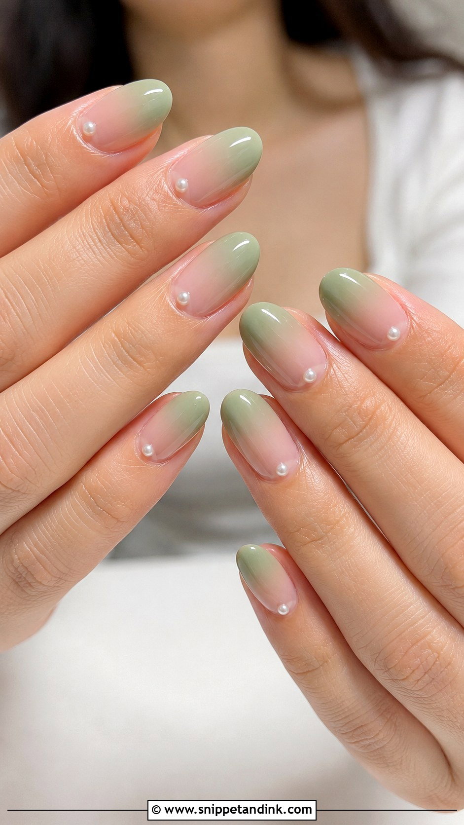 Green Ombre Wedding Nails - Snippet and Ink - 20 Green Nails for Wedding