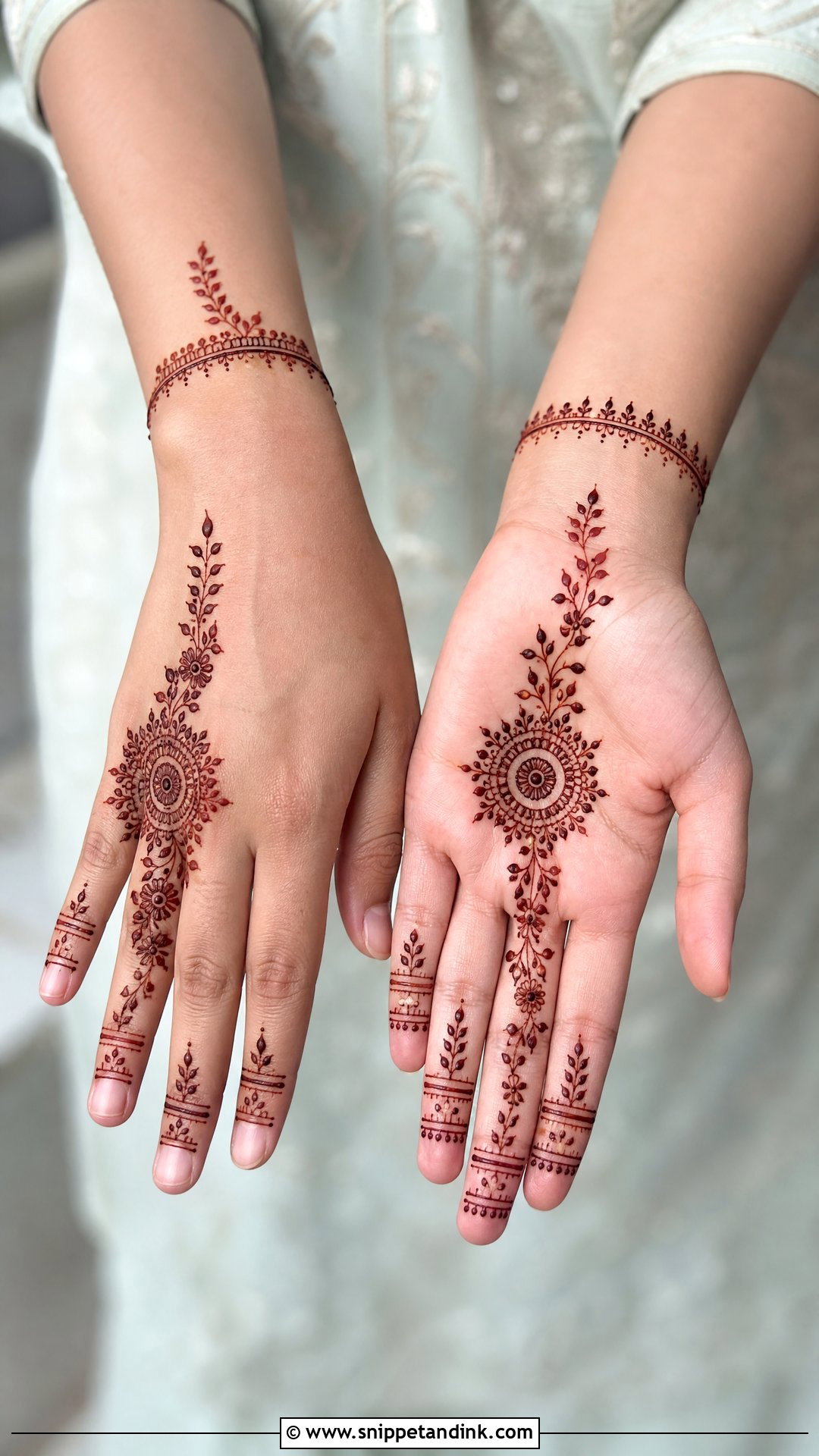 Groom Sister Simple Mehndi Design - Snippet and Ink - 25 Groom Sister Mehndi Design Ideas