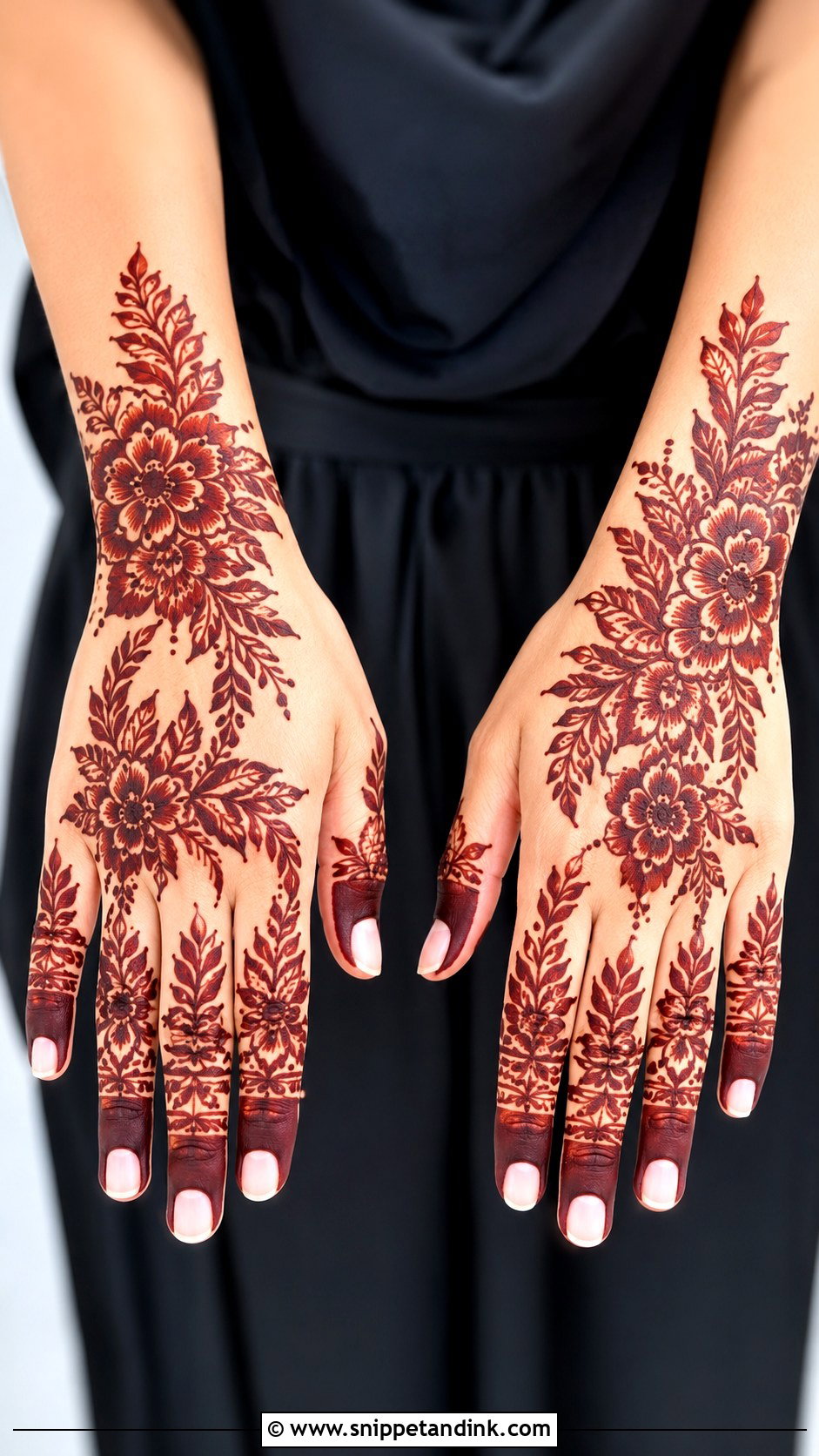 Gulf Arabic Front Hand Mehndi Design - Snippet and Ink - 35 Latest Arabic Front Hand Mehndi Designs