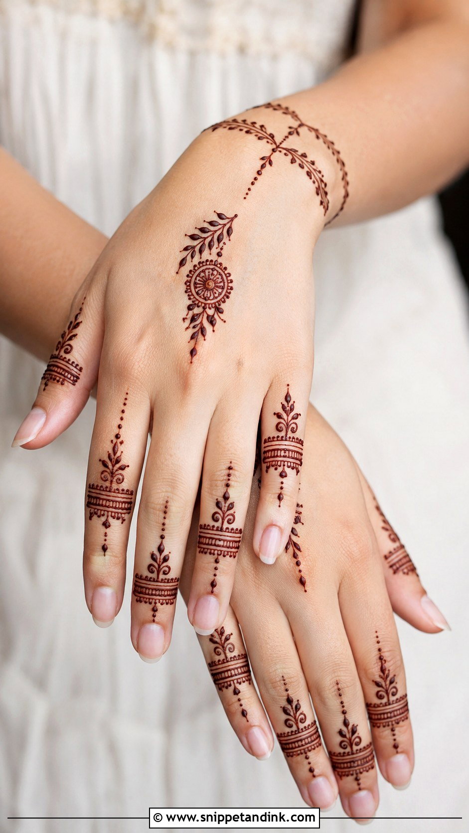 Gulf Back Hand Mehndi Design - Snippet and Ink - 35 Trendy Back Hand Mehndi Designs