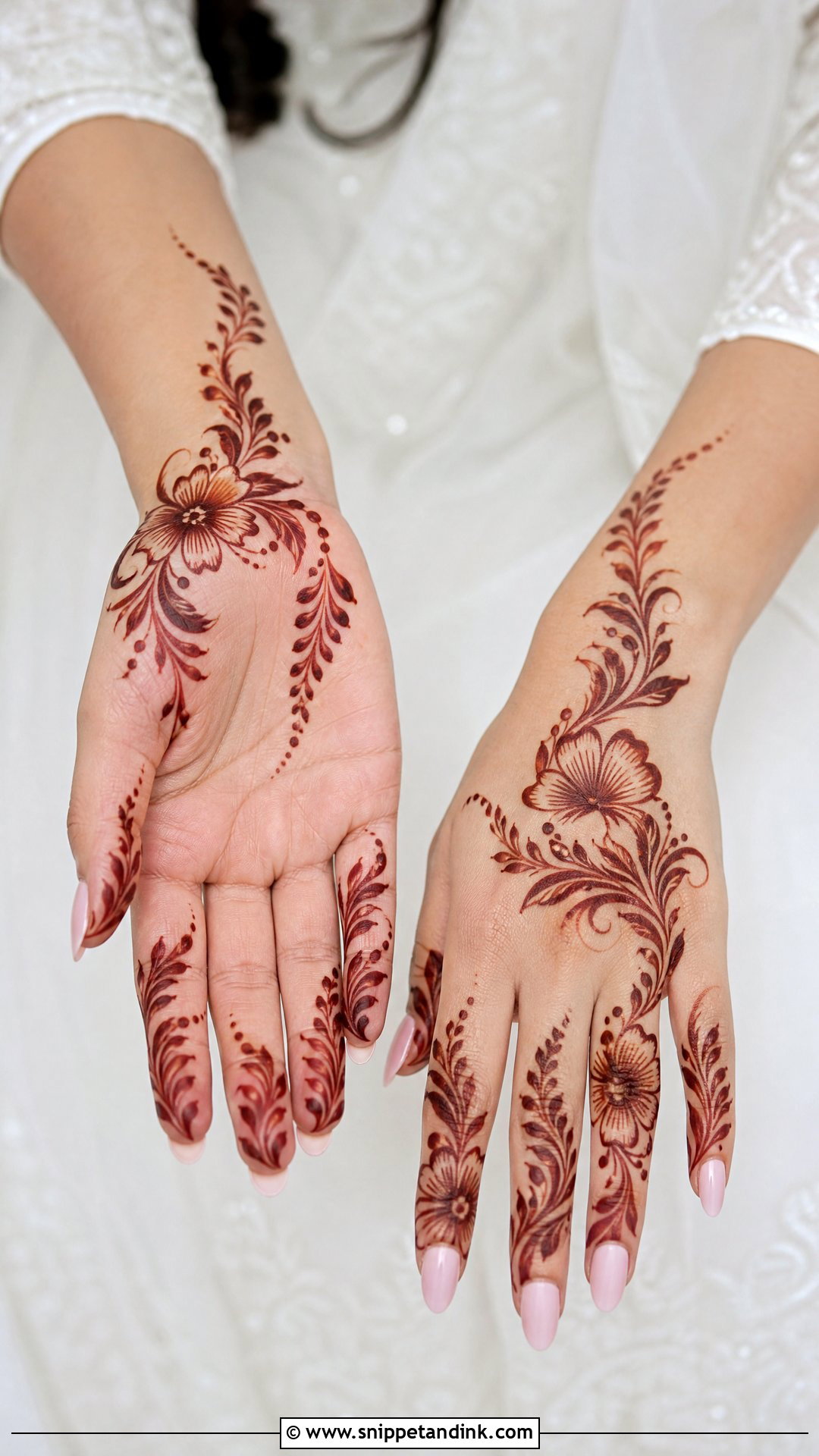 Gulf Bridal Khafif Mehndi Design - Snippet and Ink - 20 Bridal Khafif Mehndi Designs