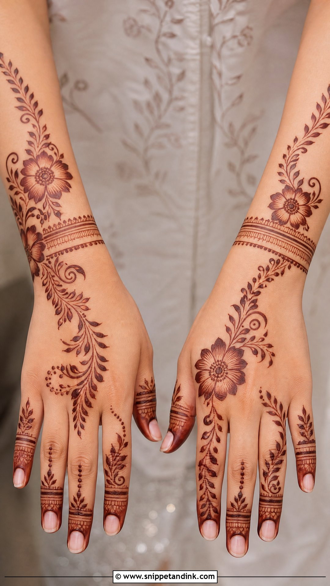Gulf Bridal Mehndi Design - Snippet and Ink - 20 Intricate Bridal Mehndi Designs