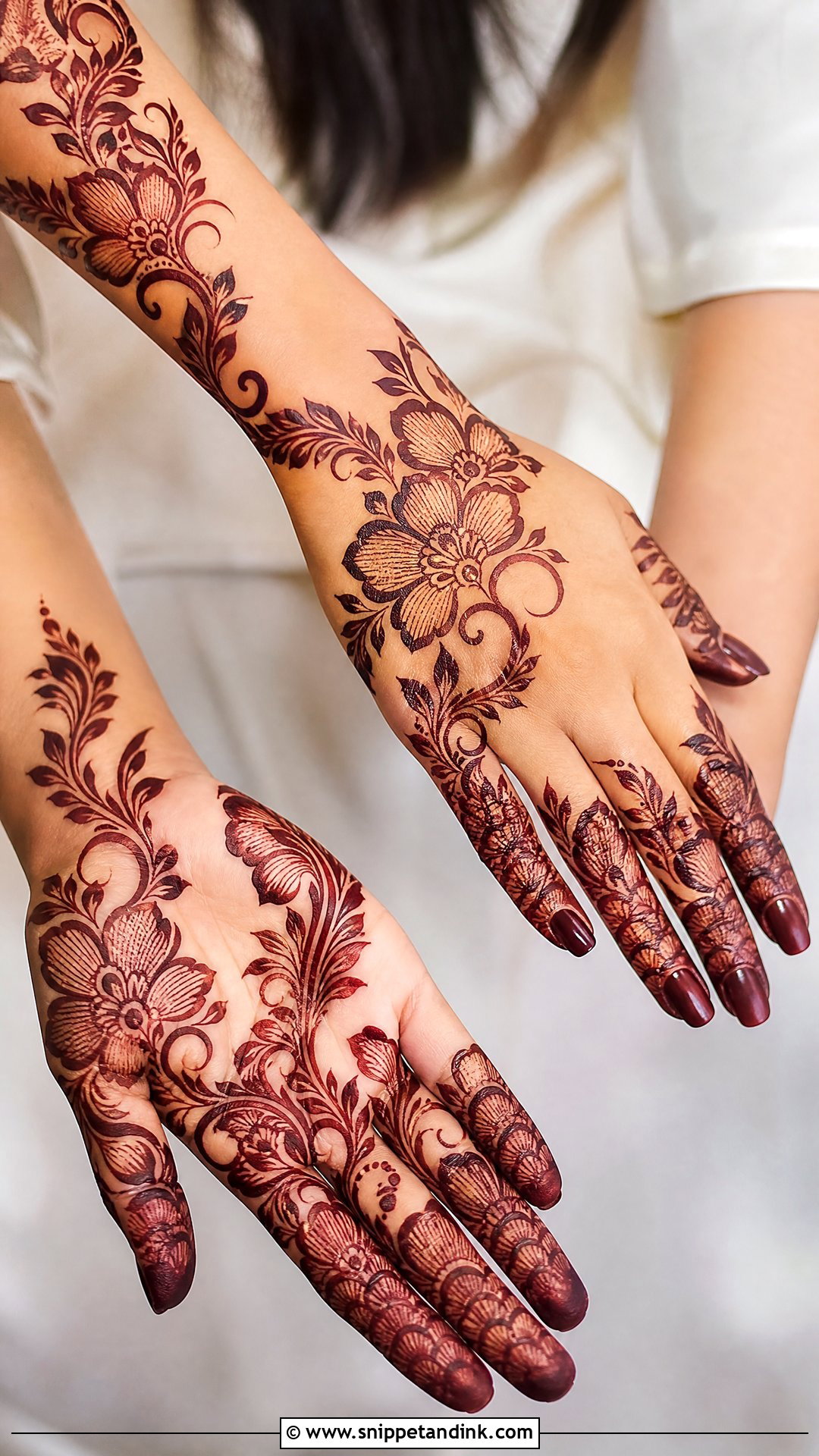 Gulf Bridal Mehndi Design - Snippet and Ink - 20 Aesthetic Bridal Mehndi Designs