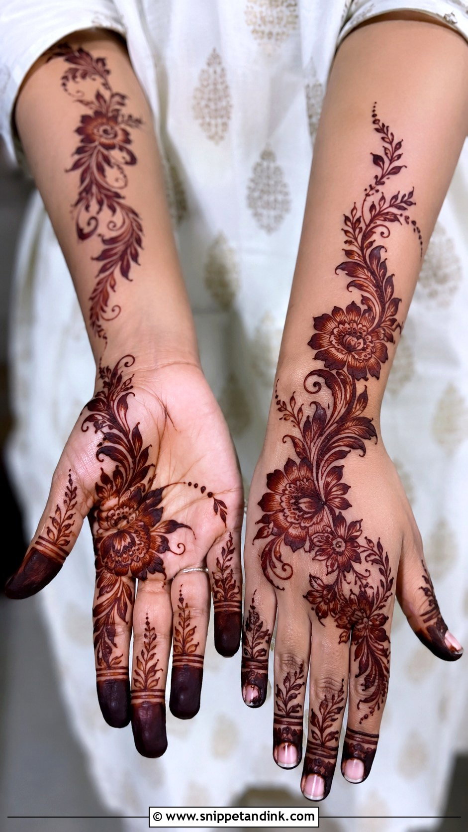 Gulf Dulhan Mehndi Design - Snippet and Ink - 35 Dulhan Mehndi Designs