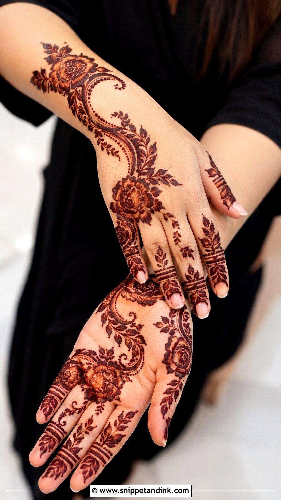 Gulf Mehndi Design - Snippet and Ink - 35 Stylish Mehndi Designs