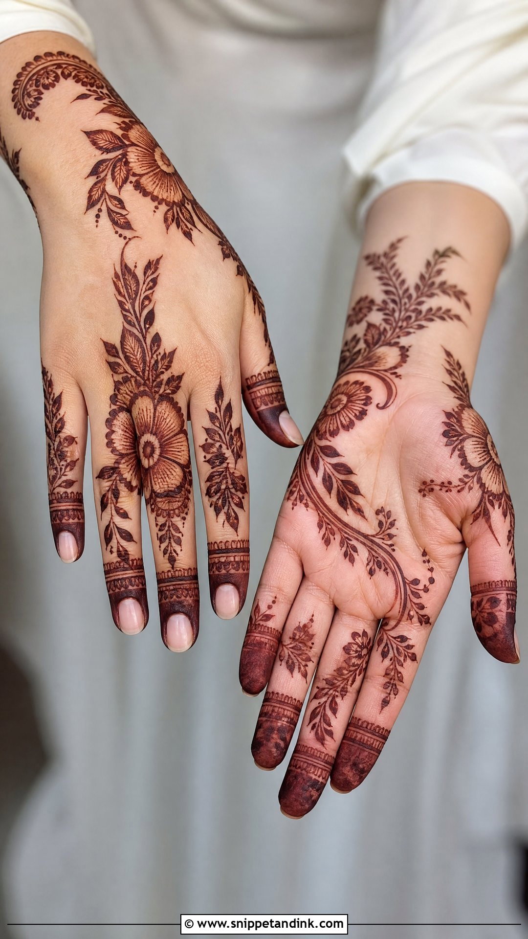 Gulf Nikkah Mehndi Design - Snippet and Ink - 30 Nikkah Mehndi Designs