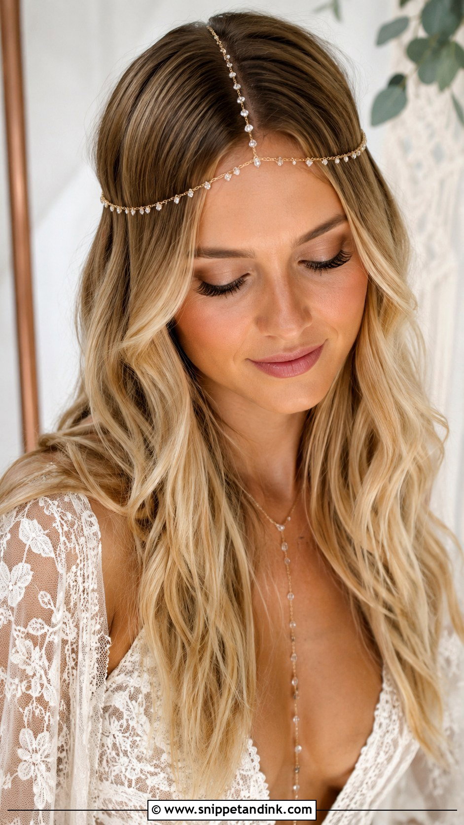 Hair Chain for Boho Glam Brides - Snippet and Ink - 20 Bridal Hair Jewelry Ideas