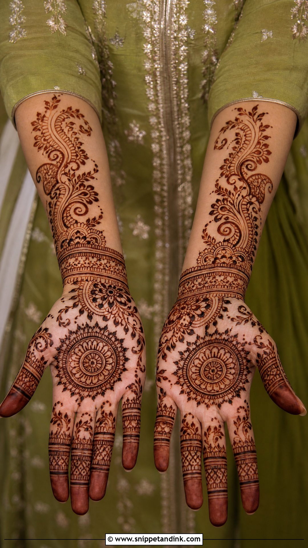 Haldi Green Outfit Bridesmaid - Snippet and Ink - 30 Haldi Outfit Ideas Bridesmaid