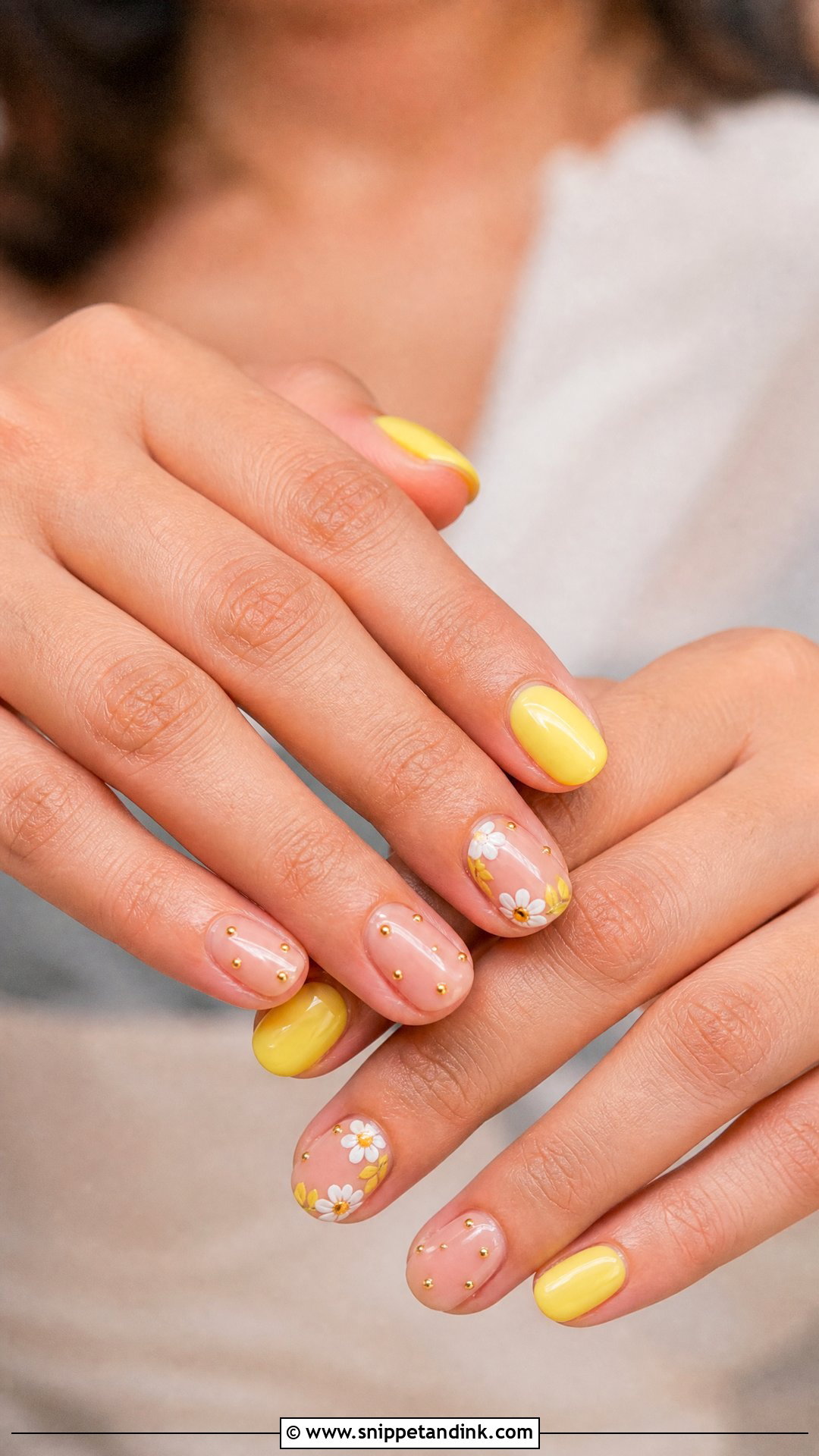 Haldi Indian Wedding Nails - Snippet and Ink - 25 Nails for Indian Wedding