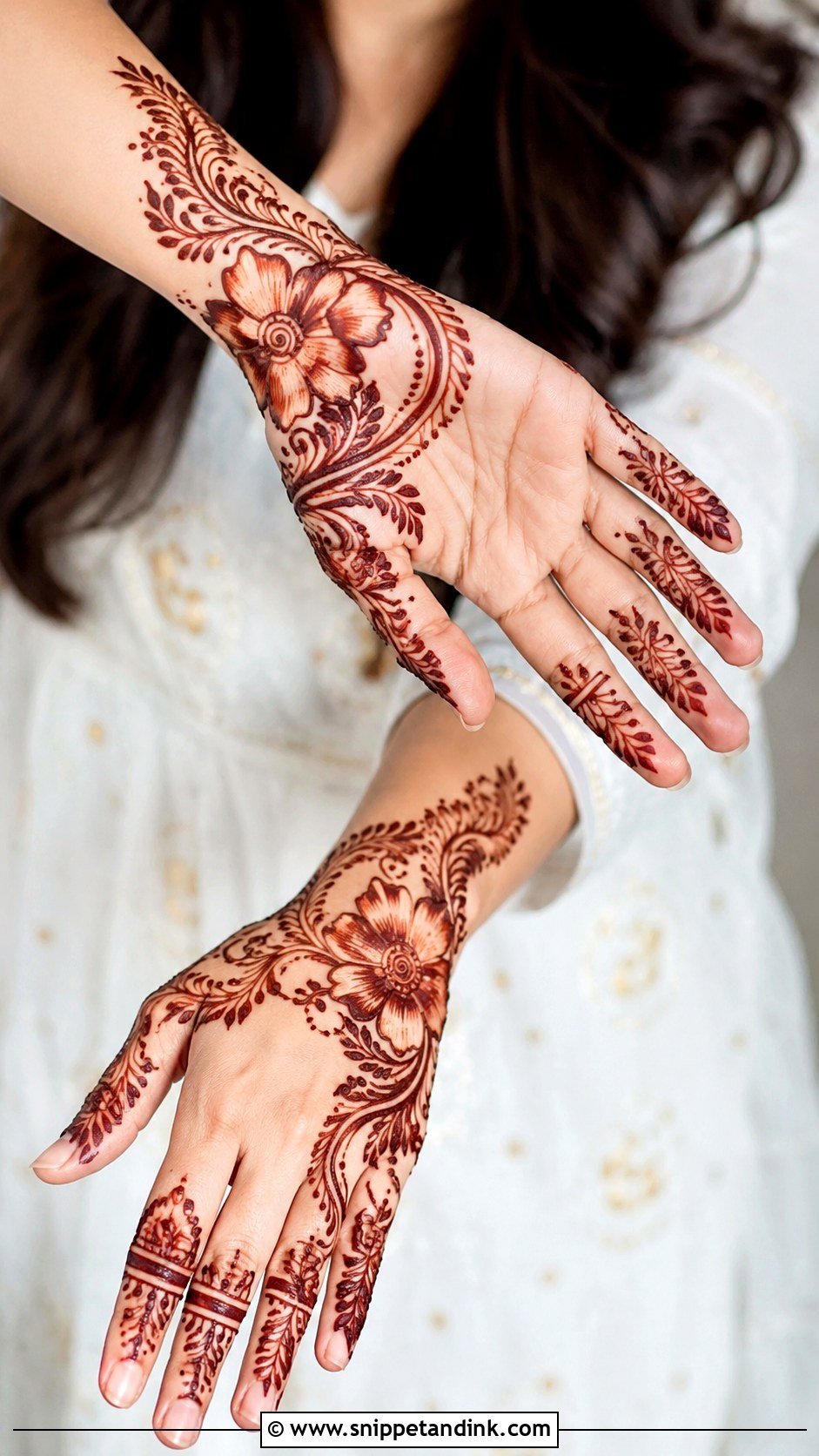 Half Hand Arabic Mehndi - Snippet and Ink - 30 New Unique Mehndi Designs