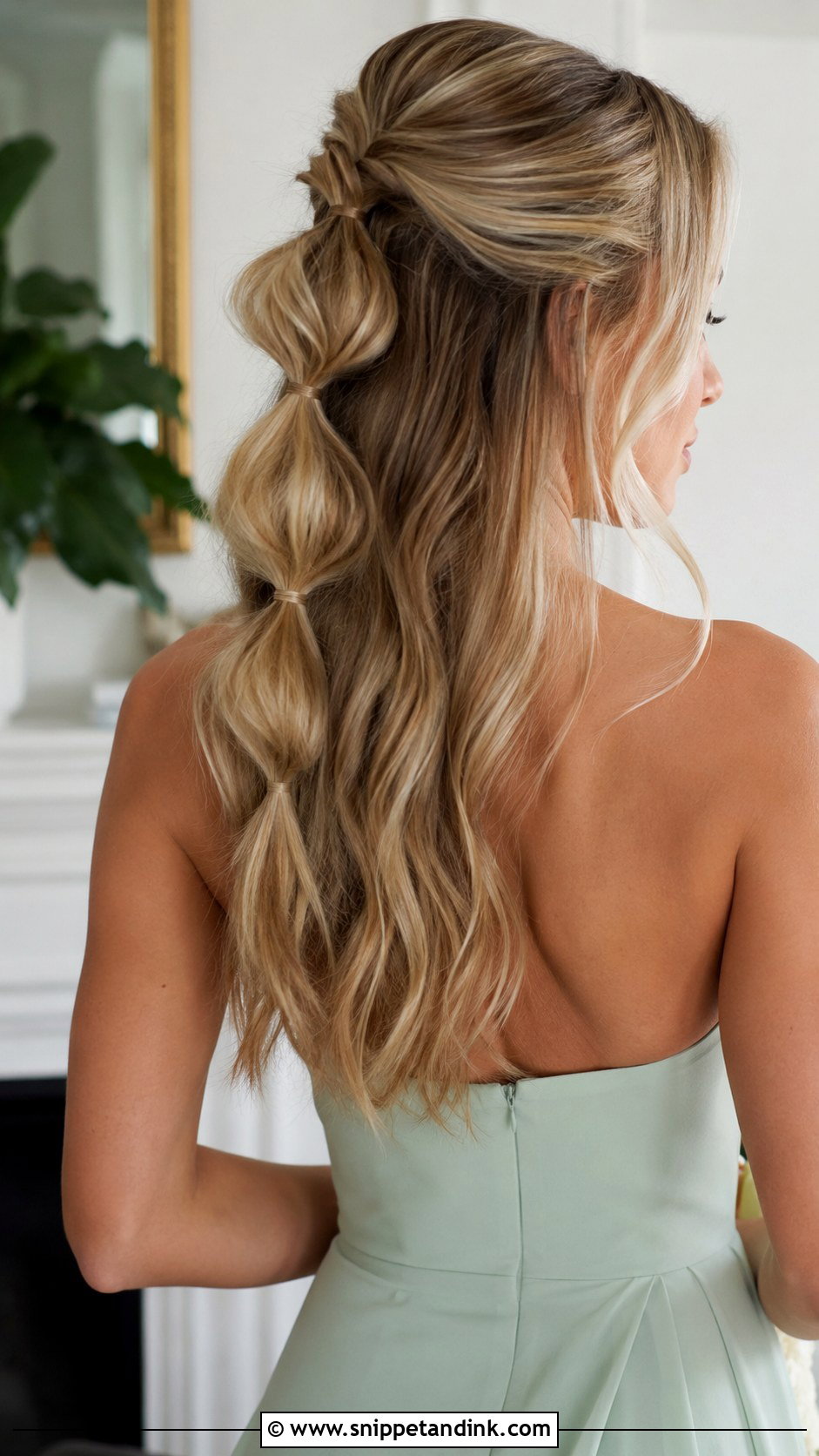 Half Up Bubble Style - Snippet and Ink - 30 Medium Wedding Guest Hairstyles