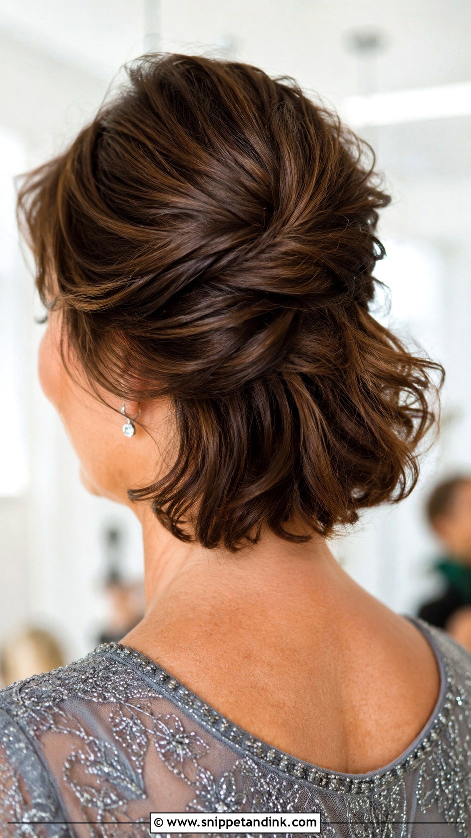 Half Up With Decorative Comb - Snippet and Ink - 30 Half-Up Half-Down Mother of Bride Hair Ideas