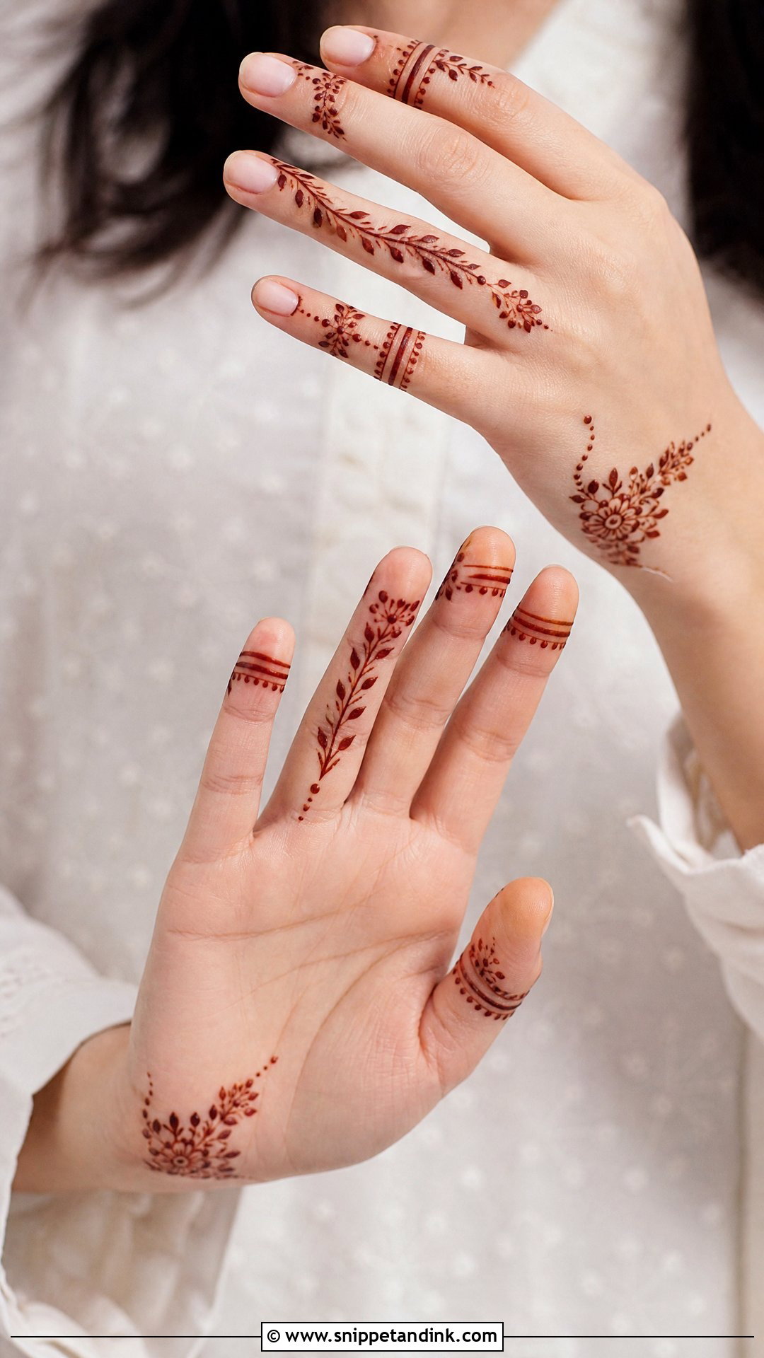 Hania Amir Finger Mehndi Design - Snippet and Ink - 20 Hania Amir Mehndi Design Ideas