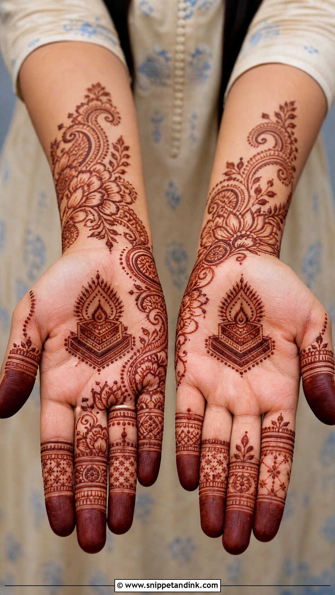 Havan Kund Indo Arabic Mehndi Design - Snippet and Ink - 20 Havan Kund Mehndi Design Ideas