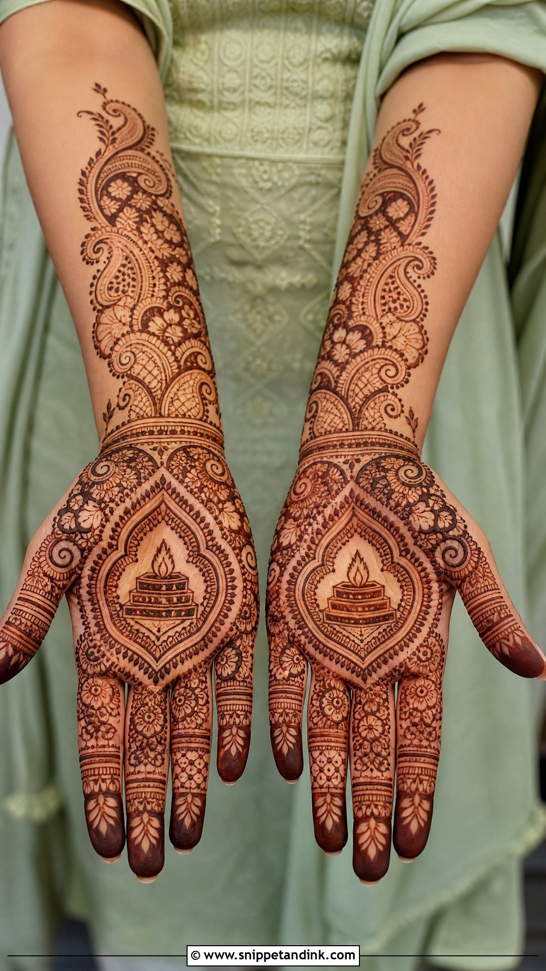 Havan Kund Paisley Mehndi Design - Snippet and Ink - 20 Havan Kund Mehndi Design Ideas