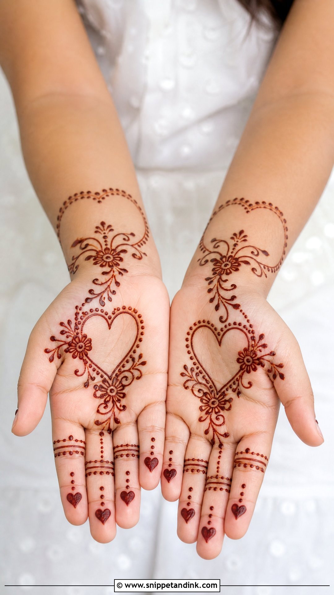 Heart Mehndi Design for Children - Snippet and Ink - 30 Mehndi Designs for Children