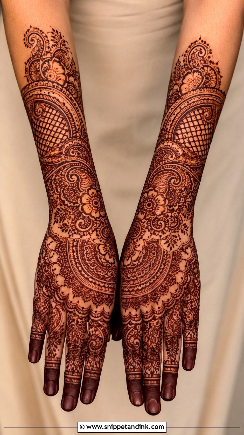 Heavy Back Mehndi Design - Snippet and Ink - 35 Back Mehndi Designs
