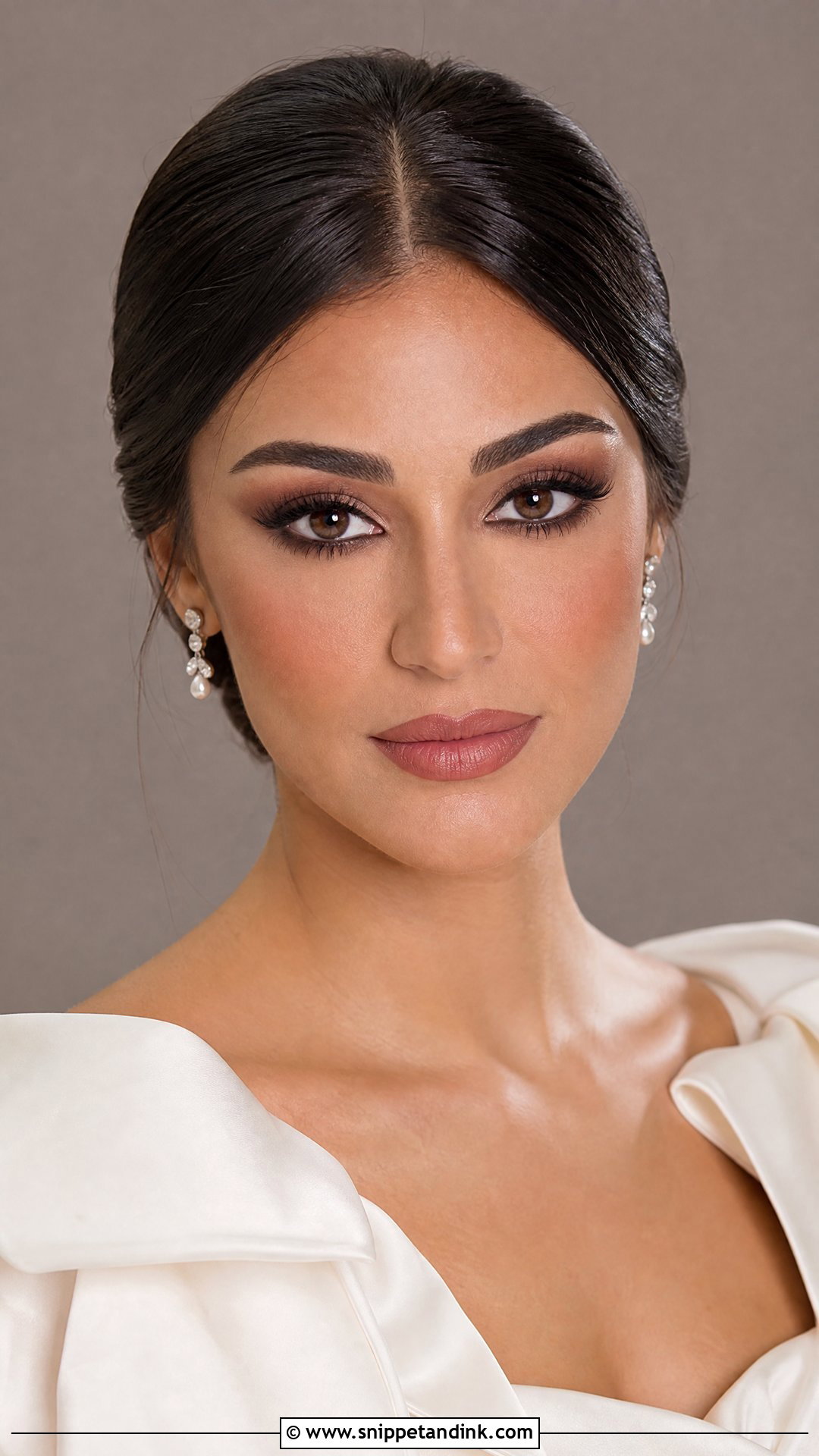 Heavy Bridal Makeup With Matte Skin - Snippet and Ink - 20 Heavy Bridal Makeup Ideas