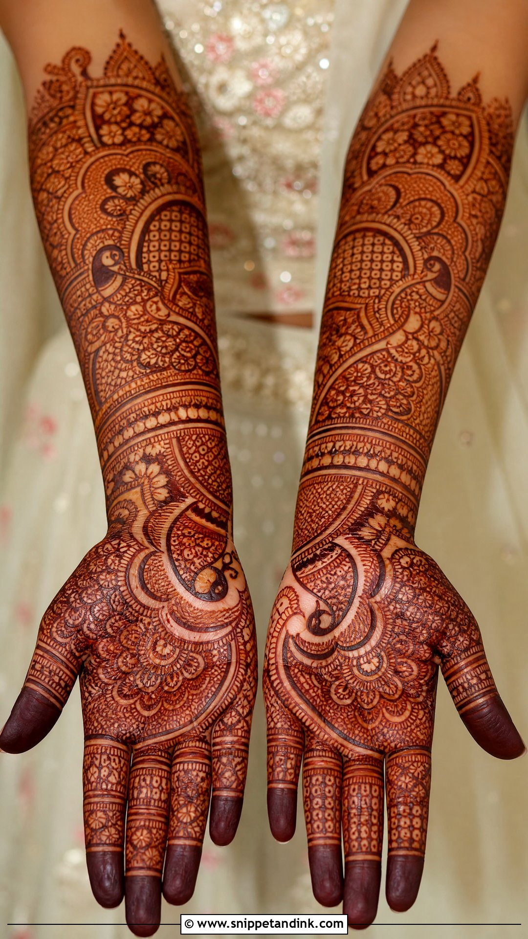 Heavy Bridal Mehndi Design - Snippet and Ink - 20 Bridal Mehndi Designs for Hands