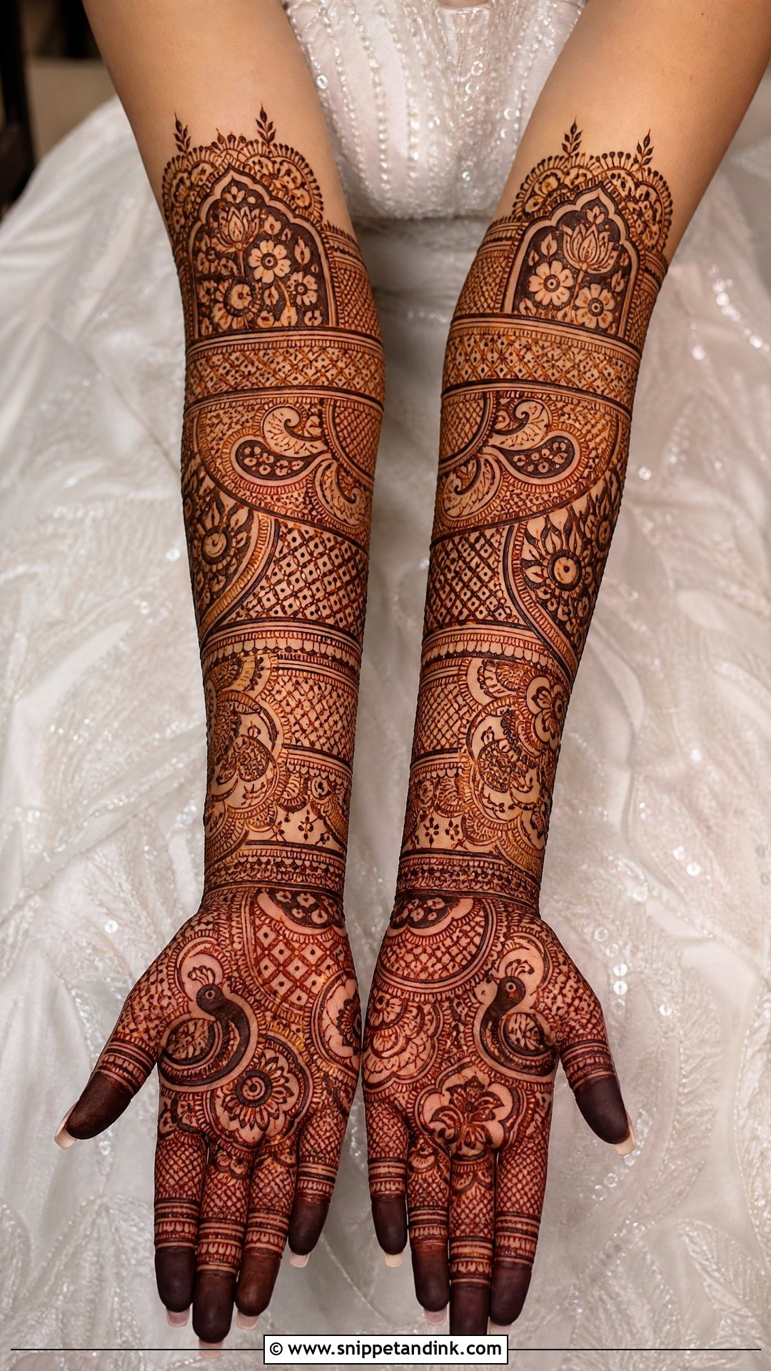 Heavy Bridal Mehndi Design - Snippet and Ink - 30 Indian Bridal Mehndi Designs