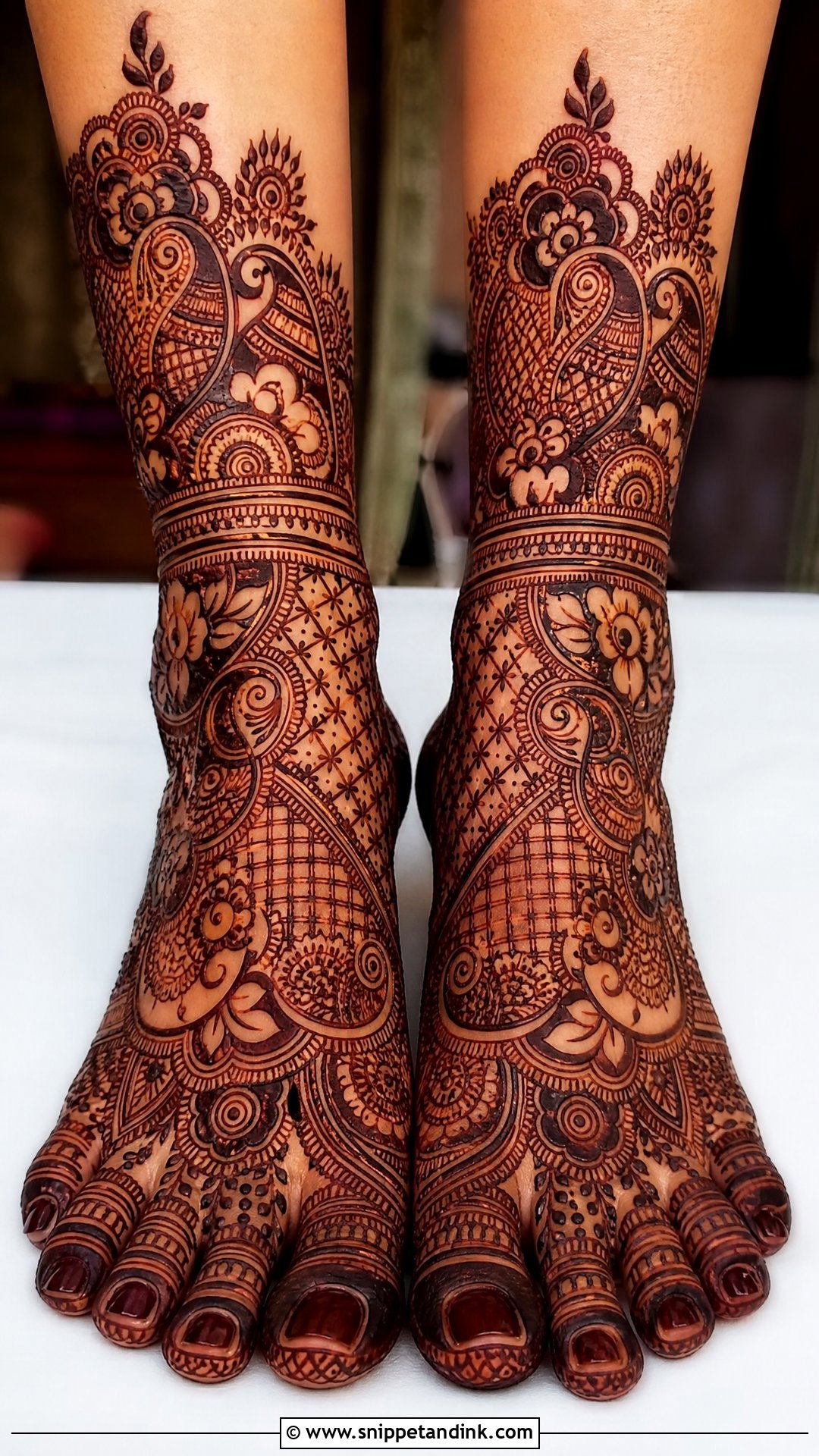 Heavy Bridal Mehndi Design For Feet - Snippet and Ink - 20 Bridal Mehndi Designs for Feet