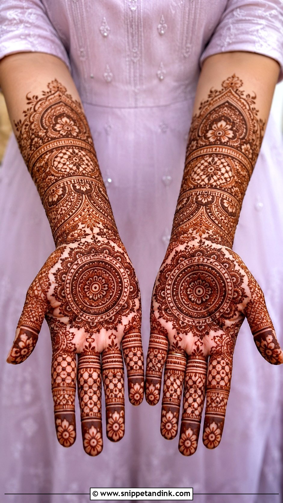 Heavy Round Mehndi Design For Wedding - Snippet and Ink - 35 Round Mehndi Design Ideas