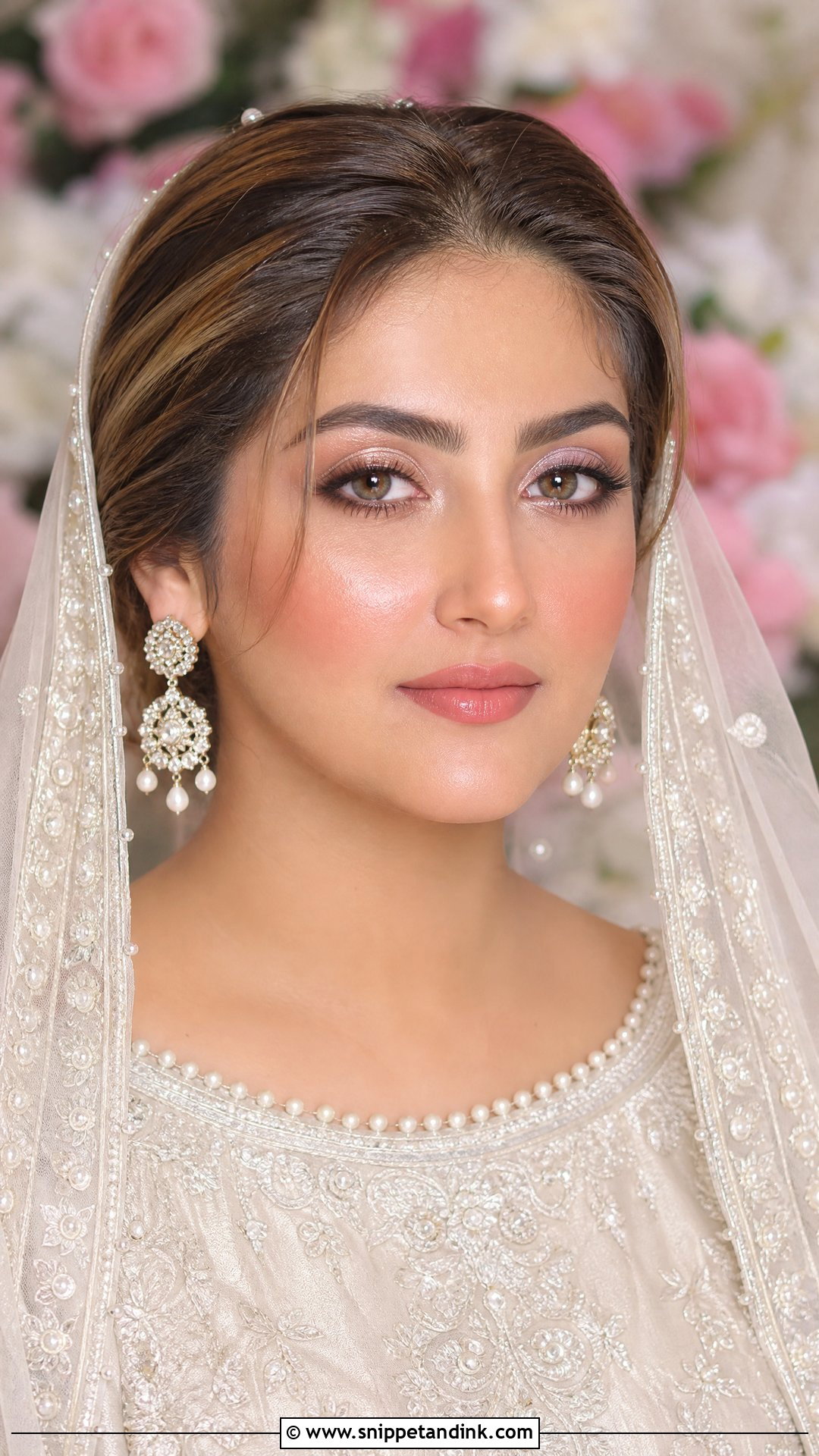 Hiba Bukhari Nikkah Makeup Look - Snippet and Ink - 20 Hiba Bukhari Bridal Look Ideas