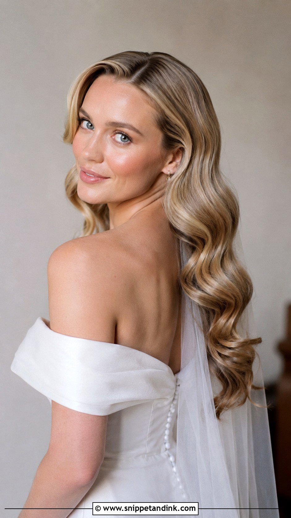 Hollywood Waves Wedding Hair - Snippet and Ink - 15 Hollywood Glam Curls Wedding