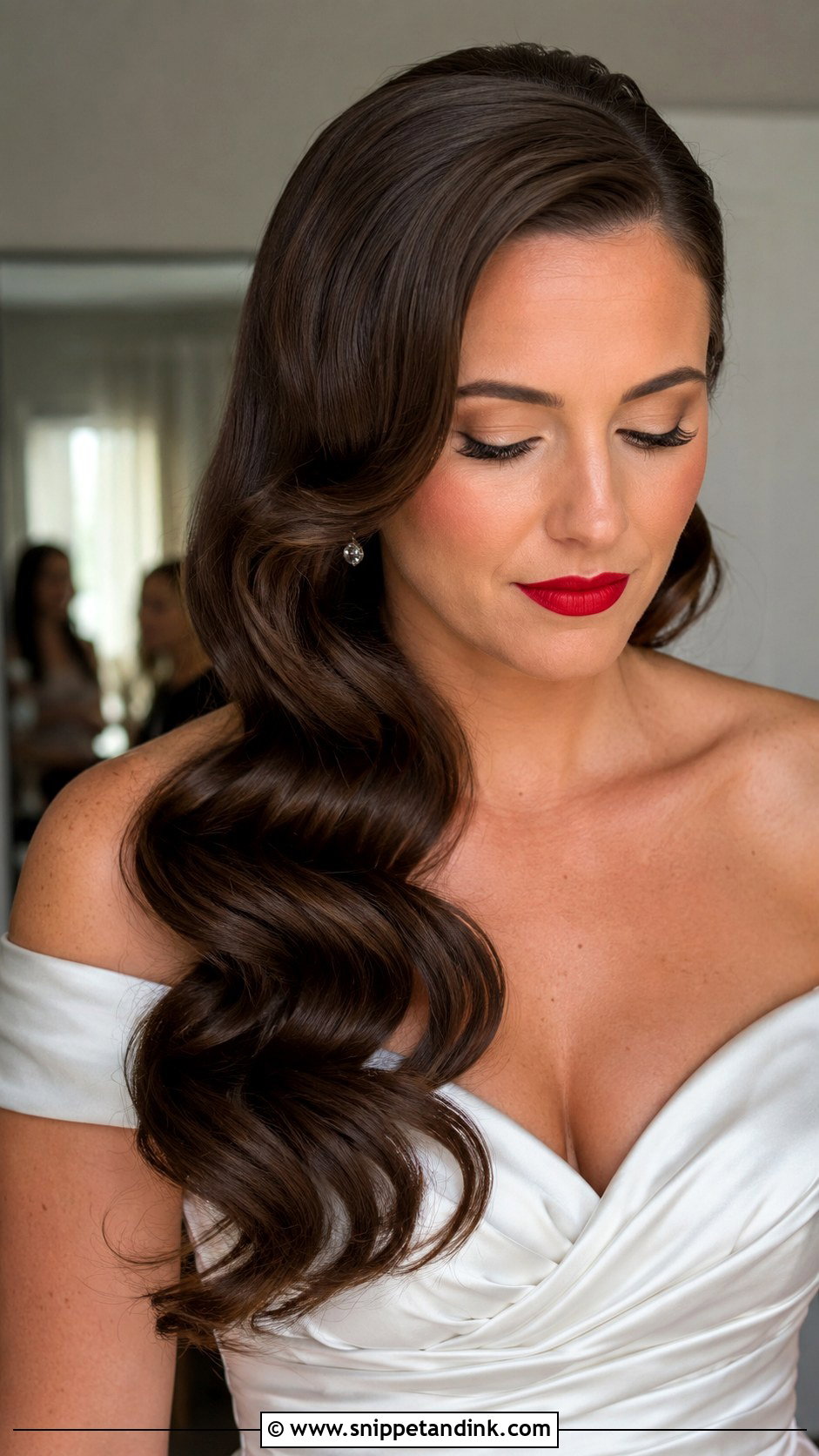 Hollywood Waves Wedding Hairstyle - Snippet and Ink - 30 Bride Wedding Hairstyles