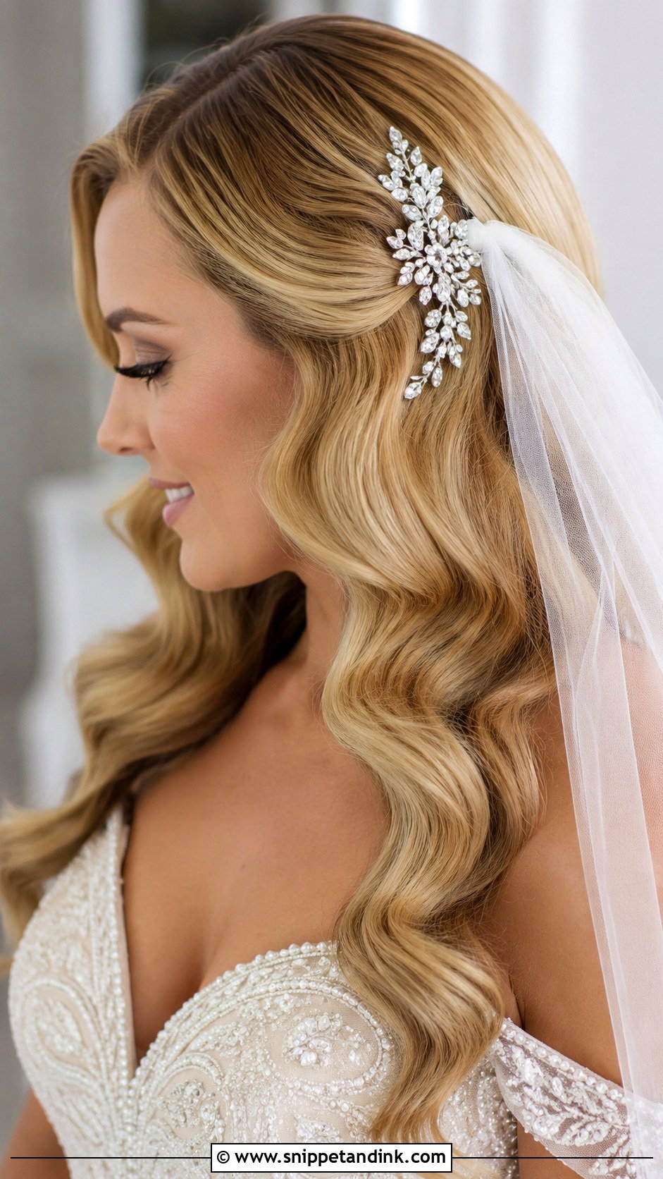 Hollywood Waves With Crystal Hair Comb And Veil - Snippet and Ink - 30 Hollywood Waves with Veil