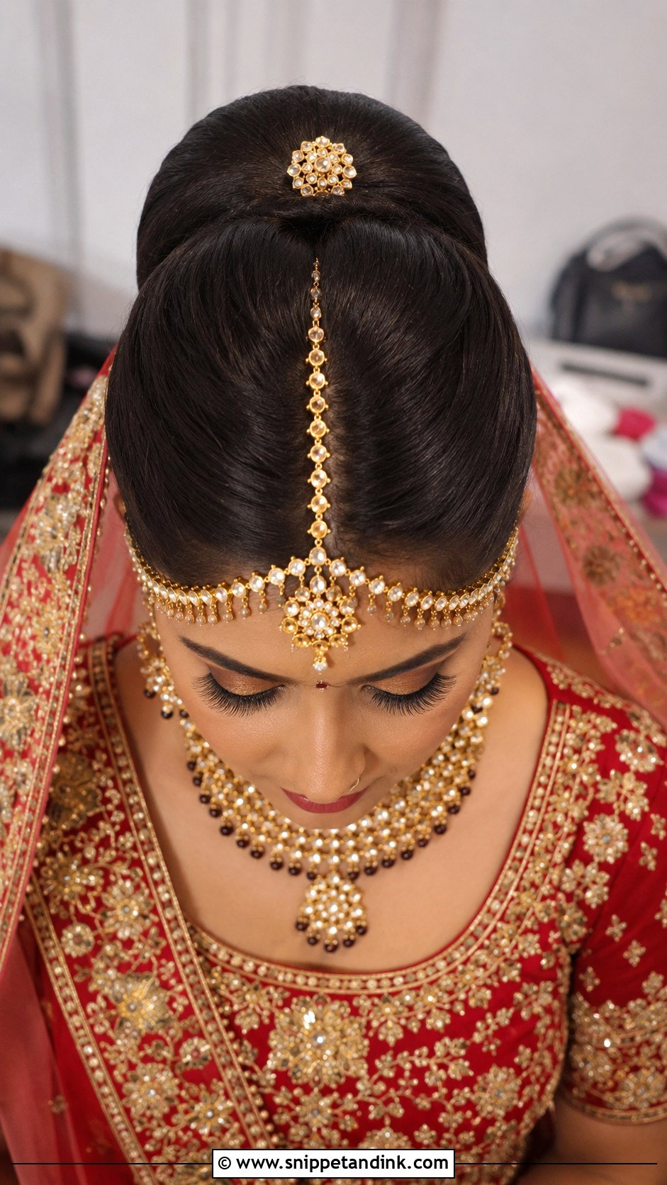 Indian Bridal Donut Bun - Snippet and Ink - 20 Indian Hair Bun for Wedding Ideas