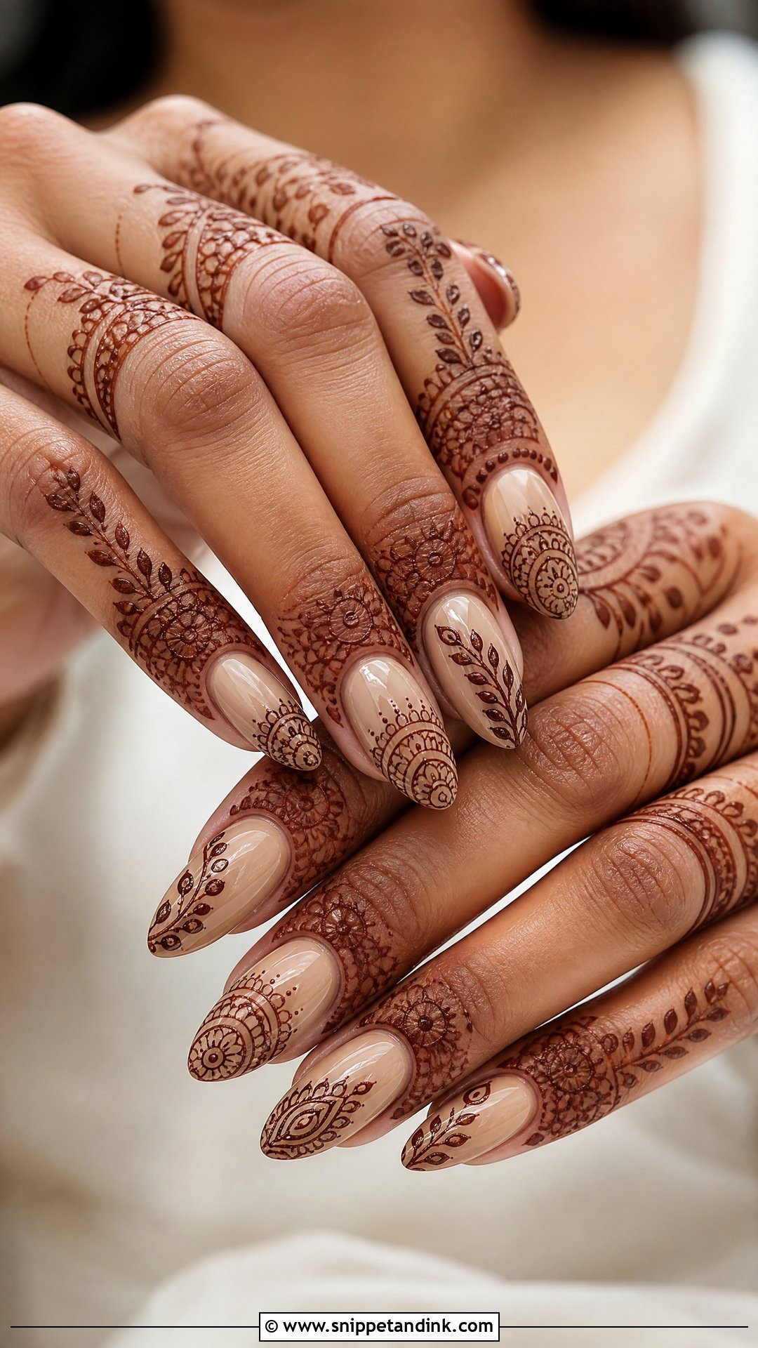 Indian Bridal Mehndi Nails - Snippet and Ink - 25 Indian Bridal Nails Designs Brides