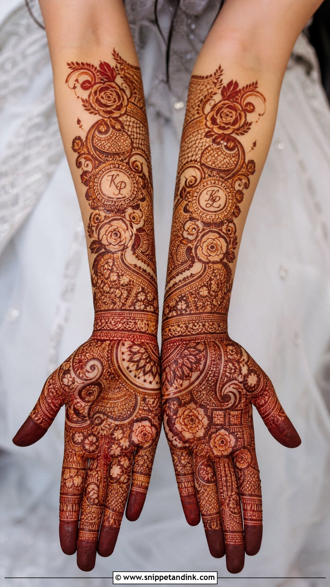 Indian Bridal Rose Mehndi Design - Snippet and Ink - 20 Bridal Rose Mehndi Designs