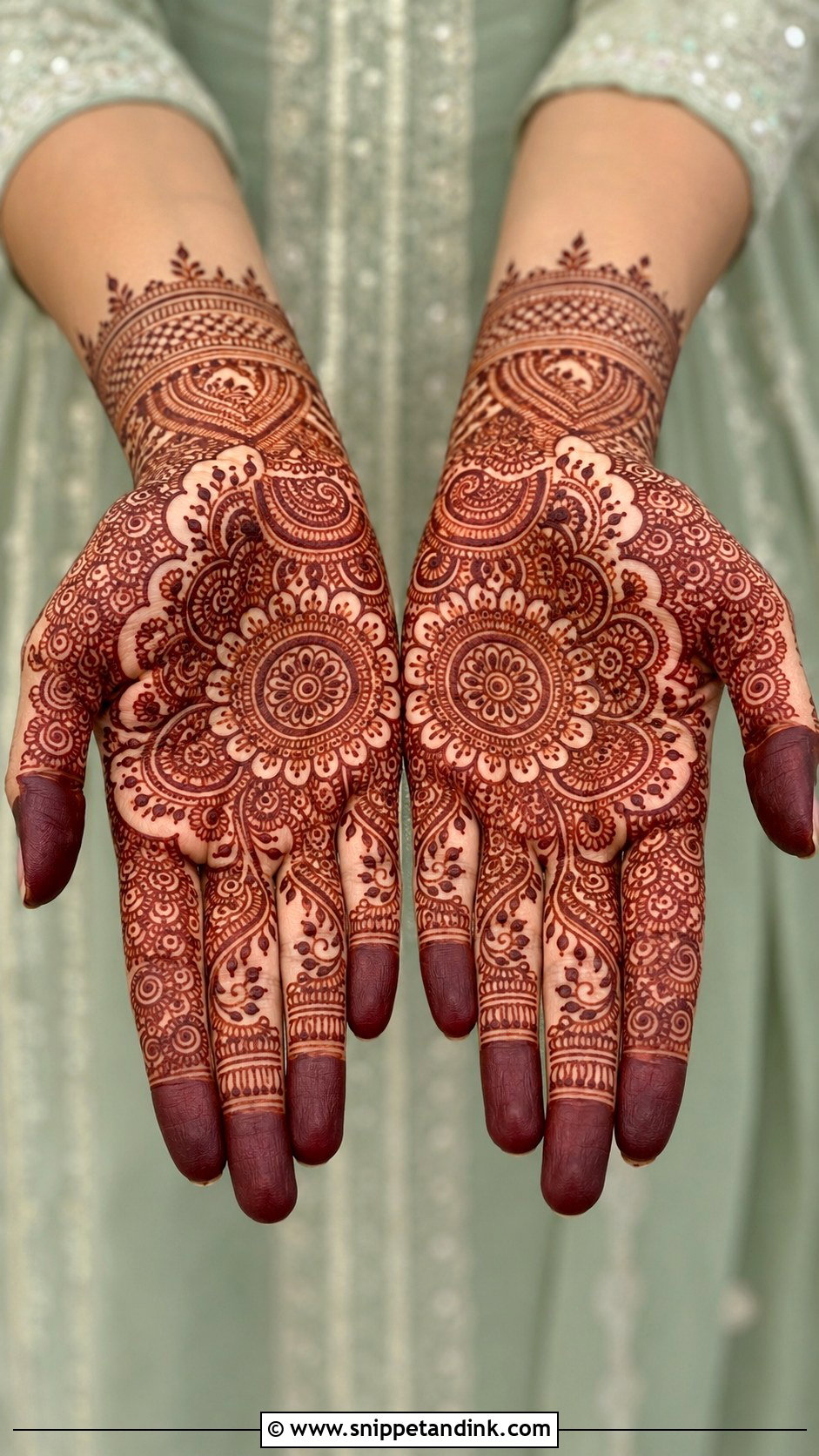 Indian Eid Mehndi Design - Snippet and Ink - 35 Mehndi Designs for Eid