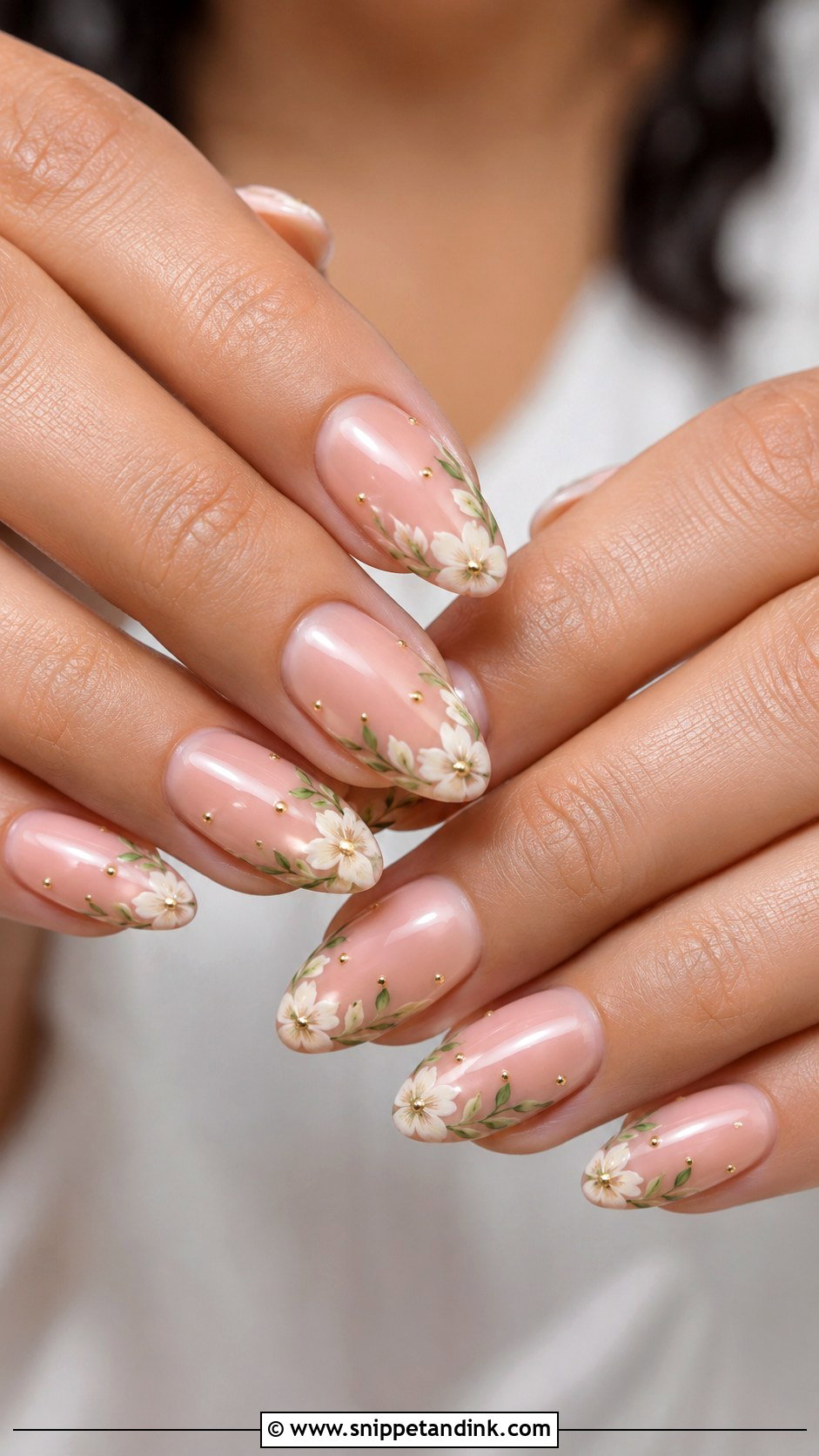 Indian Engagement Floral Nails - Snippet and Ink - 20 Indian Engagement Nails