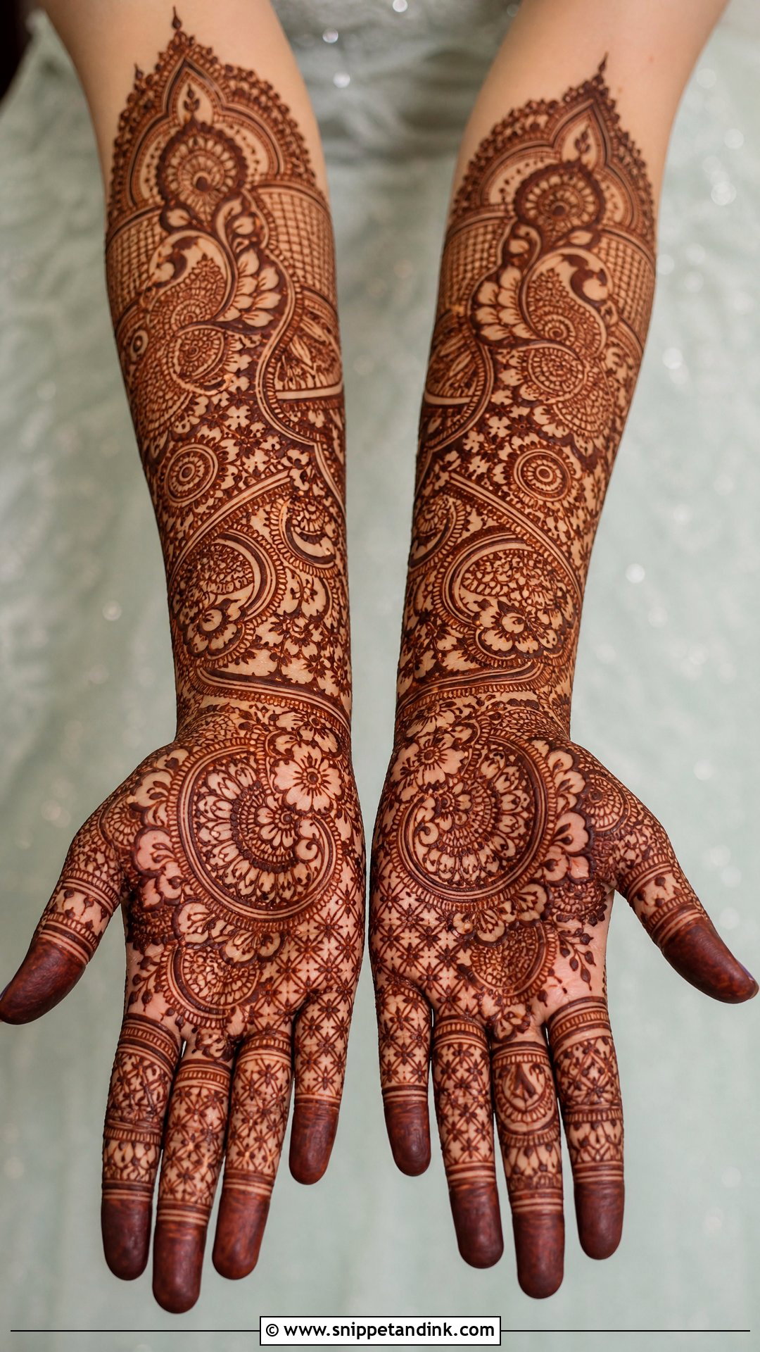 Indian Floral Bridal Mehndi Design - Snippet and Ink - 20 Floral Bridal Mehndi Designs
