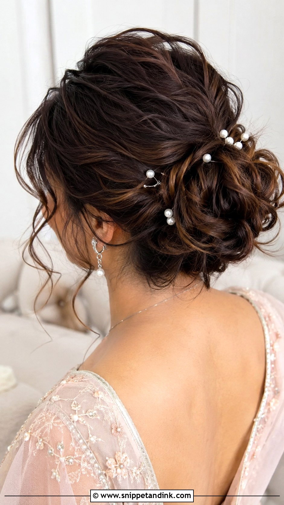 Indian Groom Mom Messy Bun - Snippet and Ink - 15 Indian Groom Mom Hairstyles