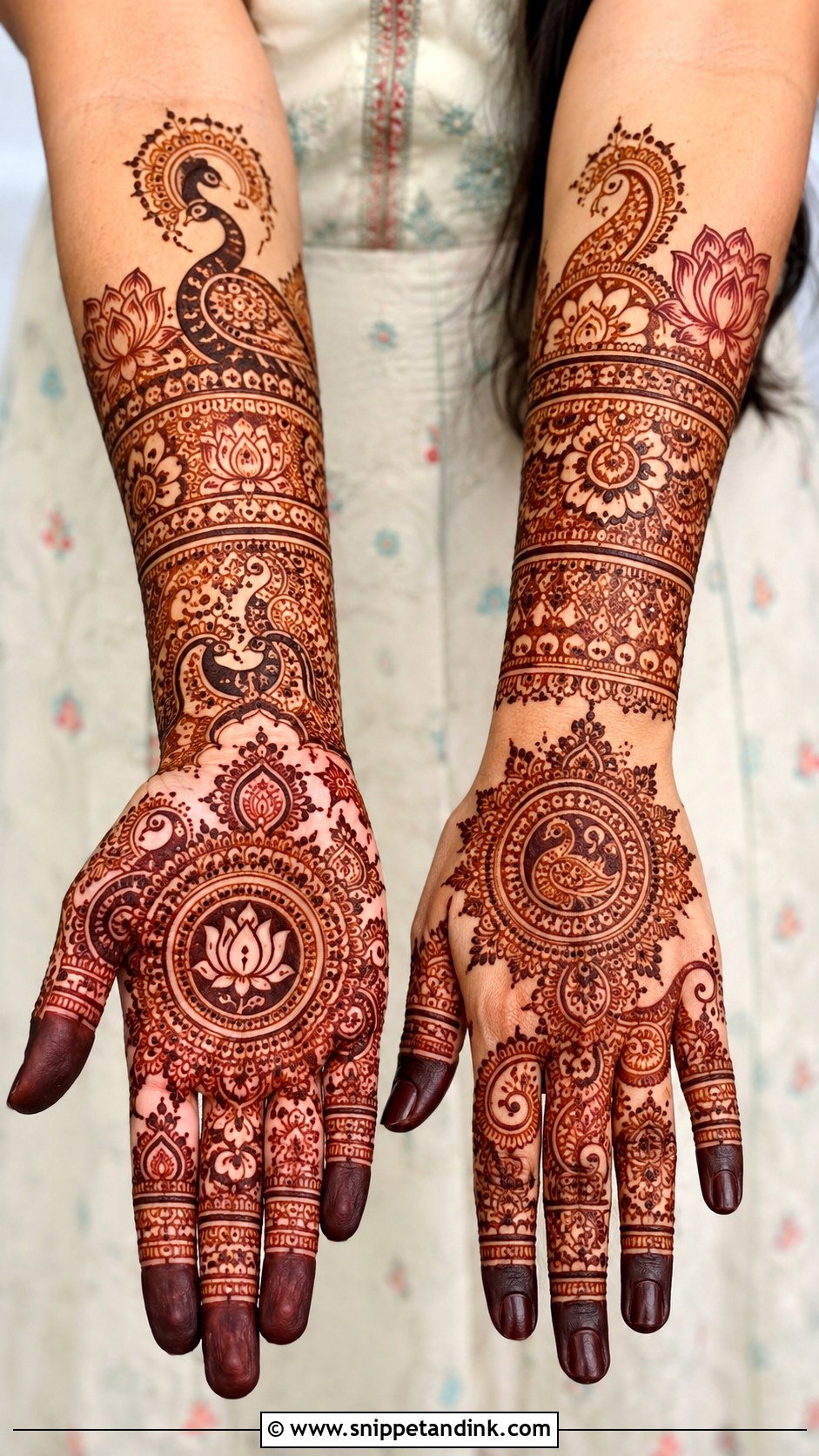 Indian Gujarati Mehndi Design - Snippet and Ink - 35 Indian Mehndi Designs