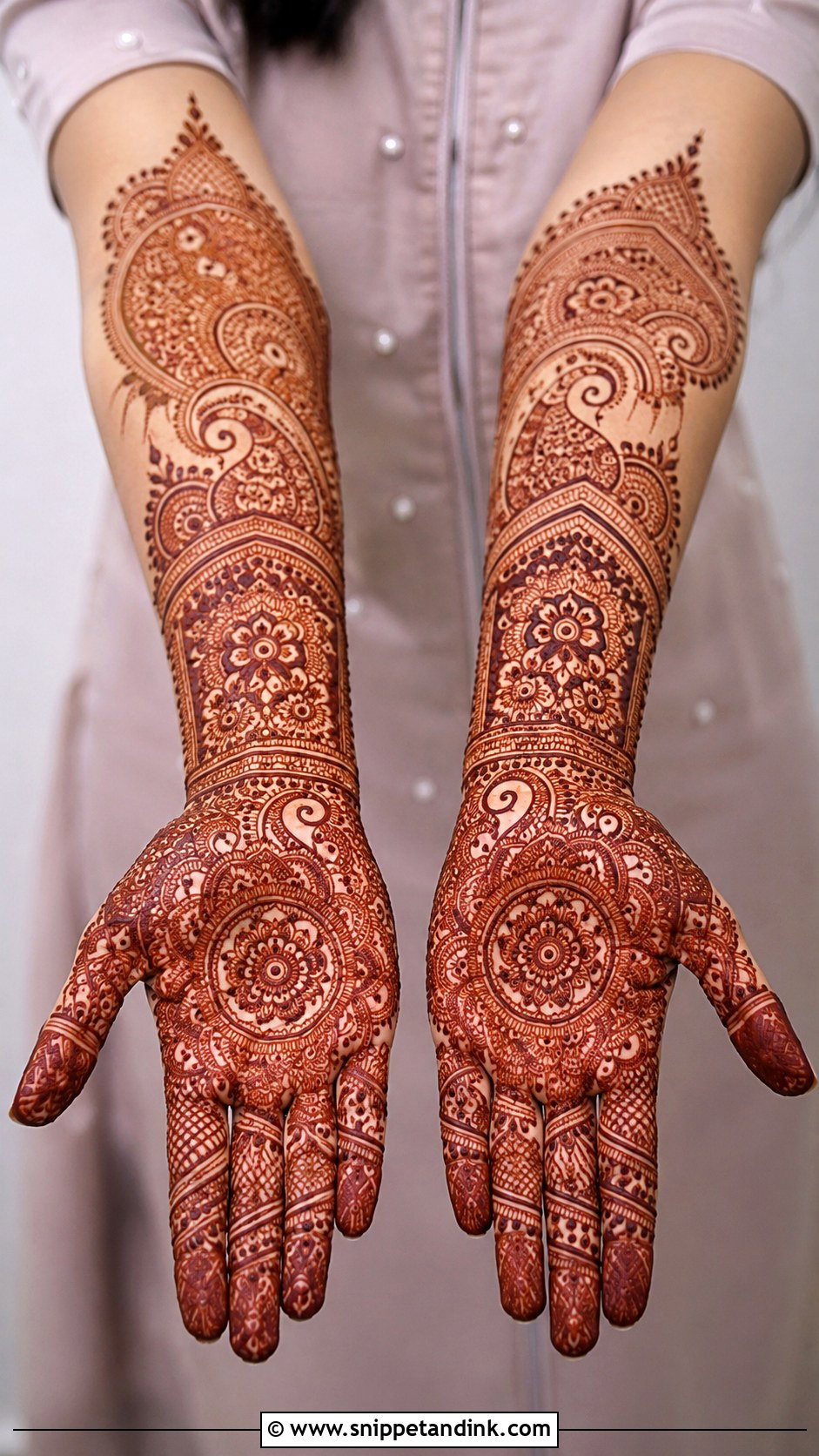 Indian Mehndi Design For Front Hand - Snippet and Ink - 35 New Mehndi Designs