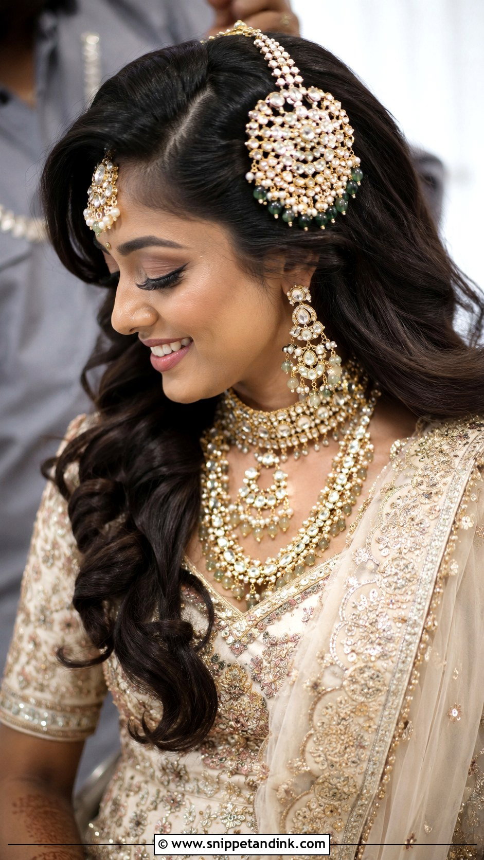 Indian Open Bridal Hairstyle With Passa - Snippet and Ink - 15 Indian Open Bridal Hairstyle Ideas