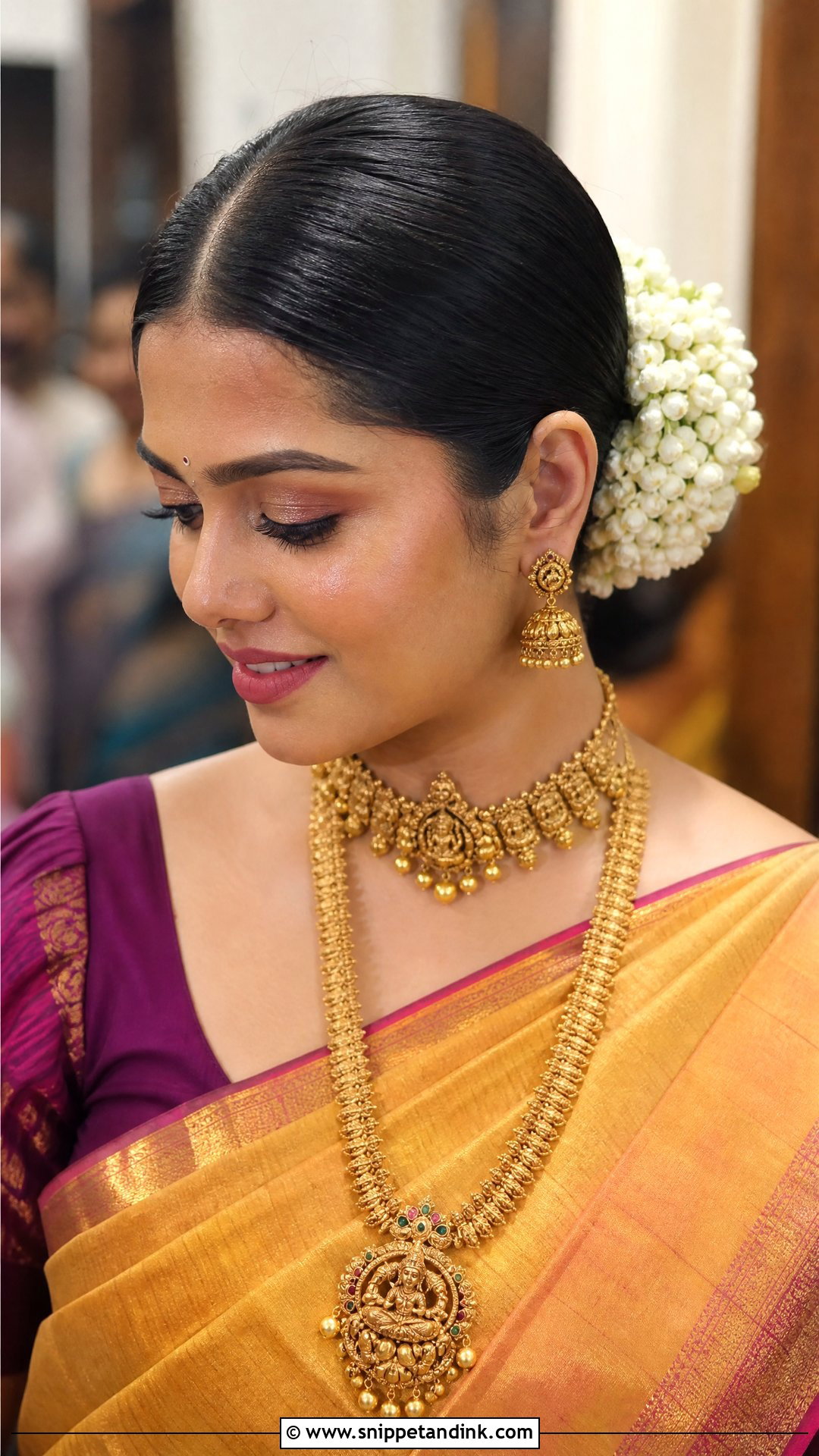 Indian Wedding Gajra Bun - Snippet and Ink - 15 Easy Indian Wedding Hairstyles