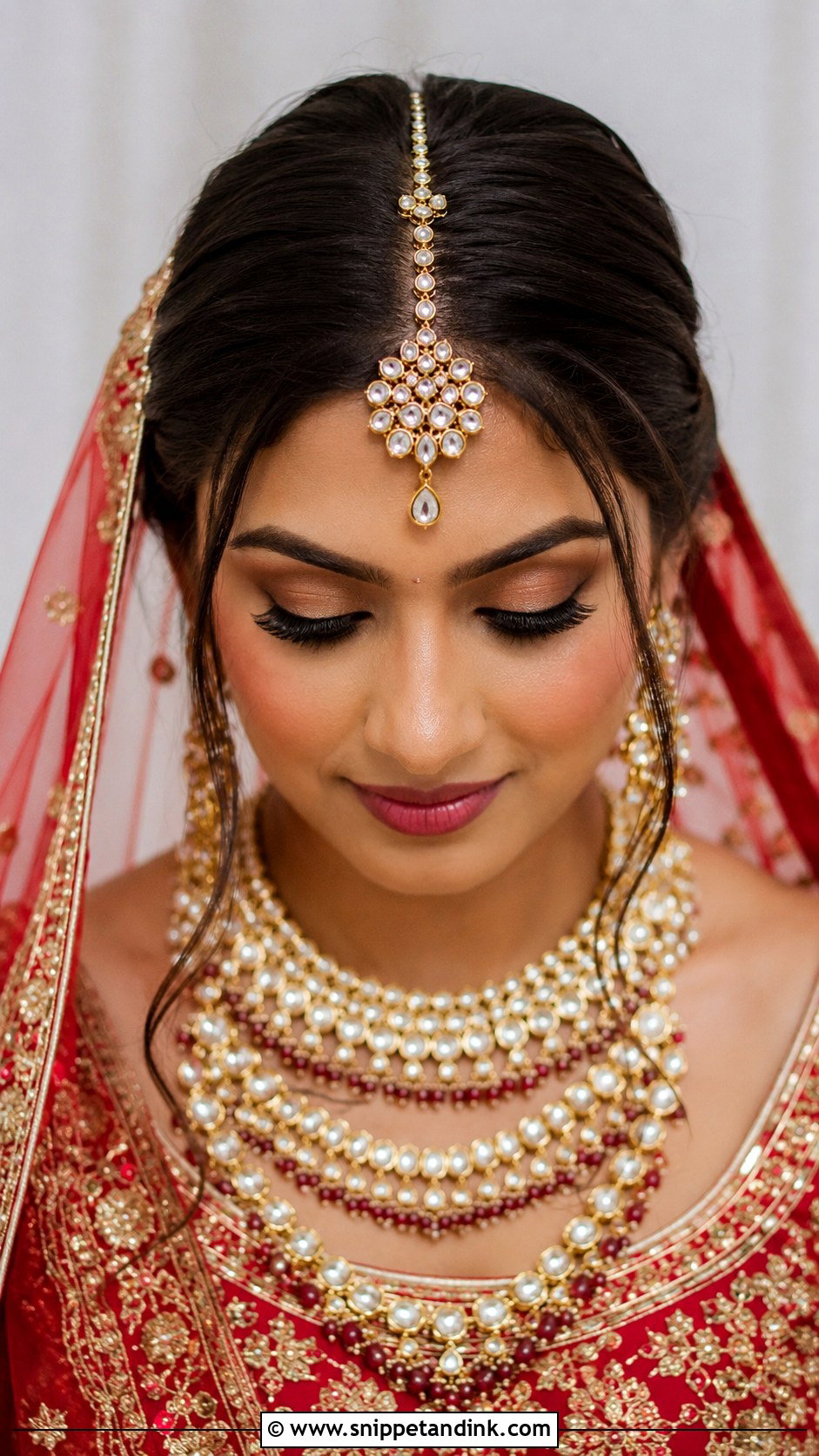 Indian Wedding Maang Tikka Hair - Snippet and Ink - 15 Hair for Indian Wedding Ideas