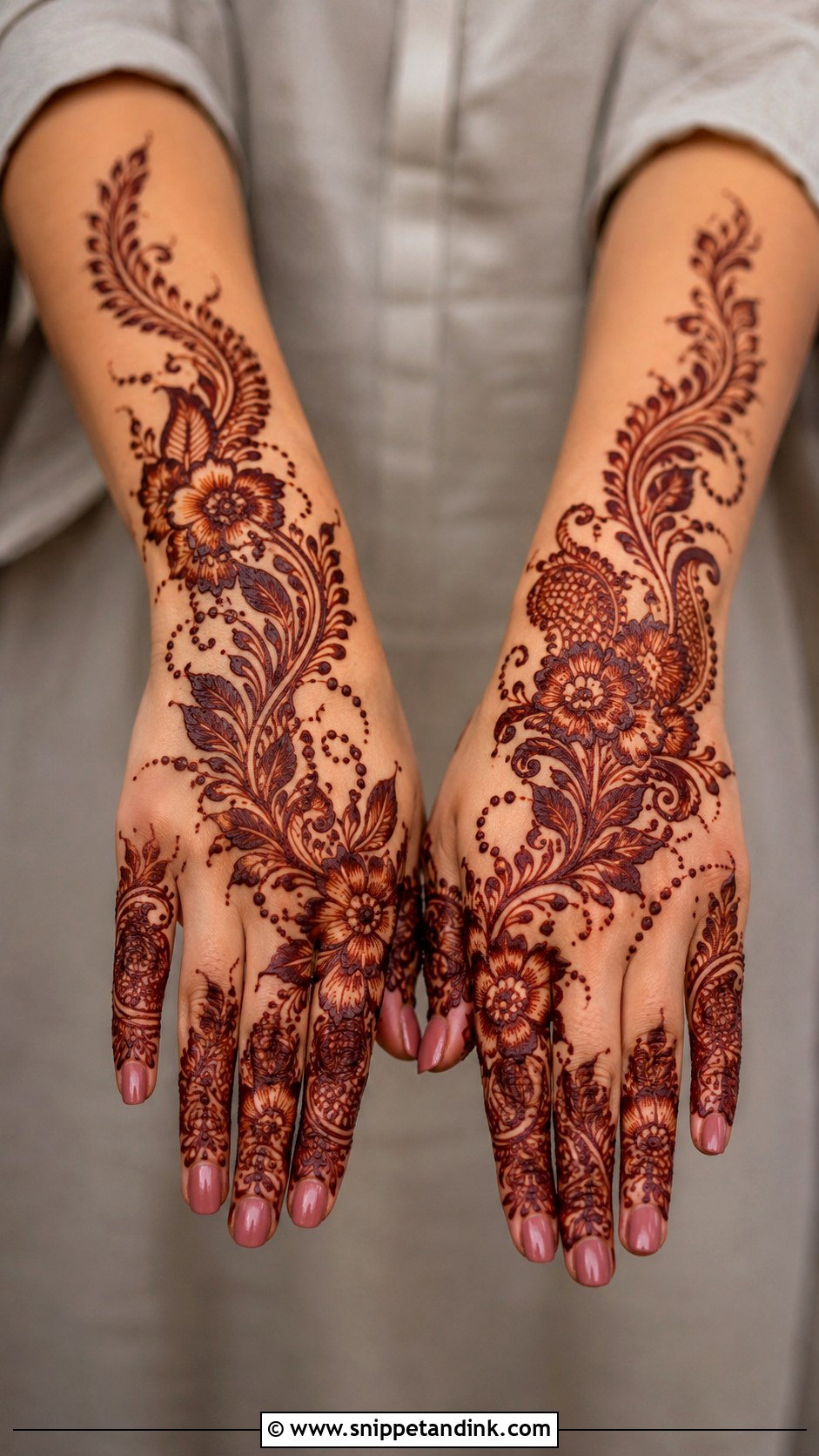 Indo Arabic Bel Mehndi Design - Snippet and Ink - 30 Bel Mehndi Designs