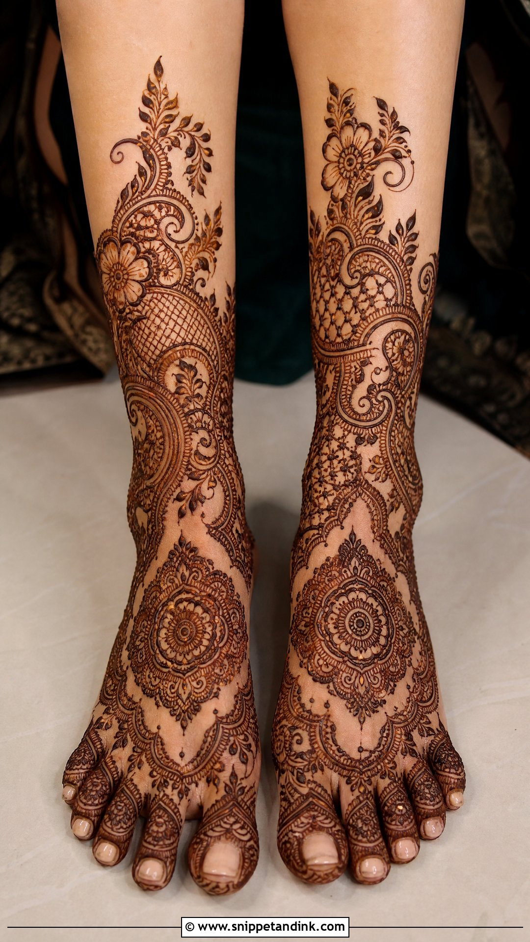 Indo Arabic Bridal Leg Mehndi Design - Snippet and Ink - 20 Legs Bridal Mehndi Designs