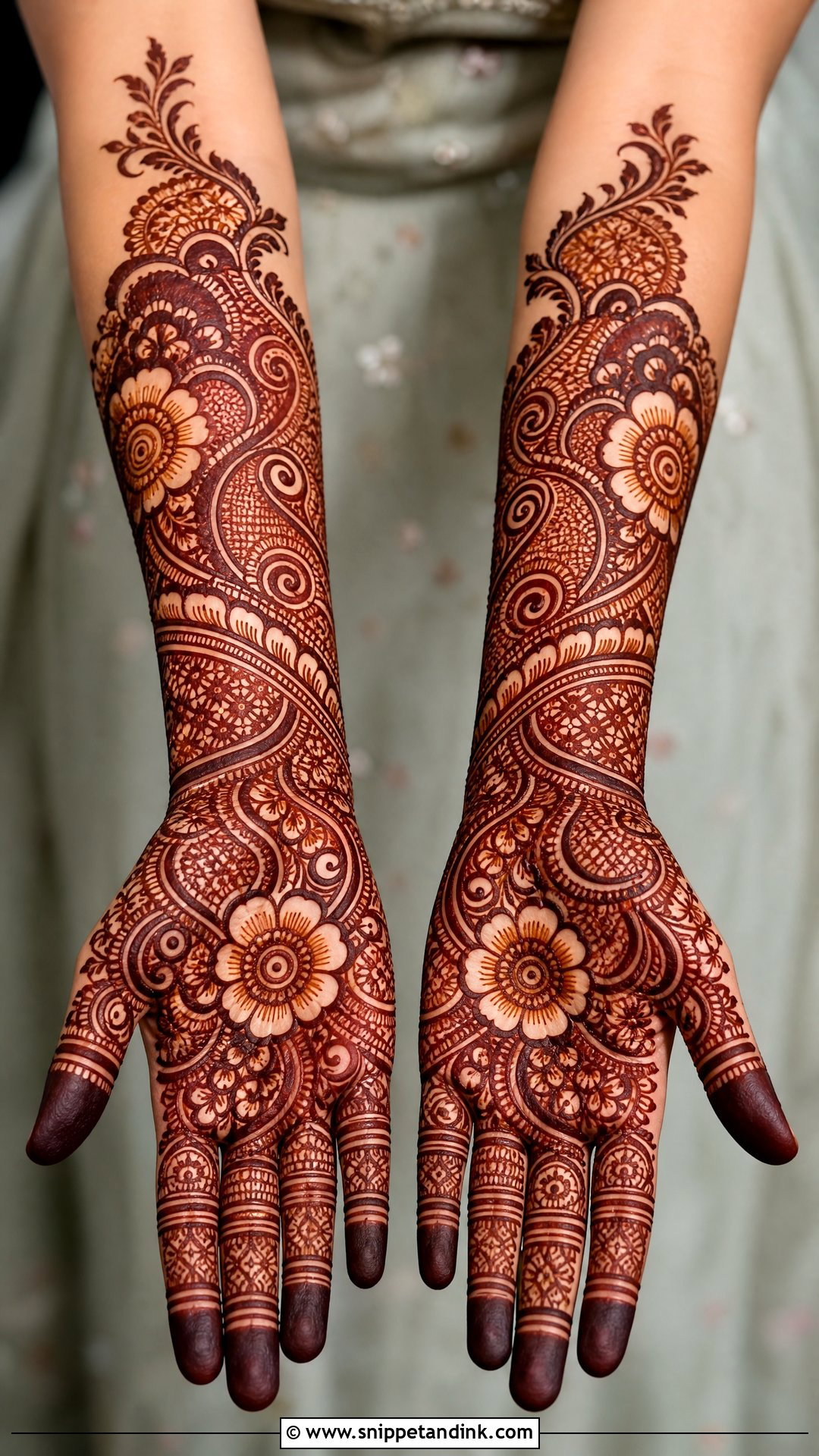 Indo Arabic Bridal Mehndi Design - Snippet and Ink - 20 Indian Wedding Mehndi Designs