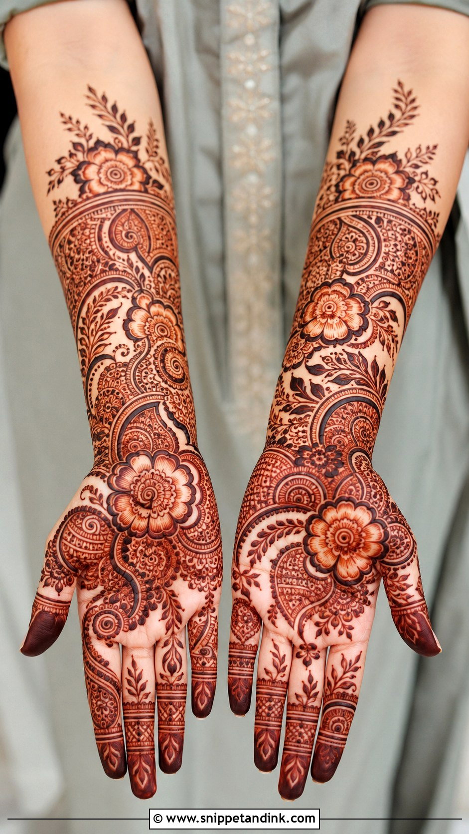 Indo Arabic Bridal Mehndi Design - Snippet and Ink - 30 Bridal Mehndi Design Ideas