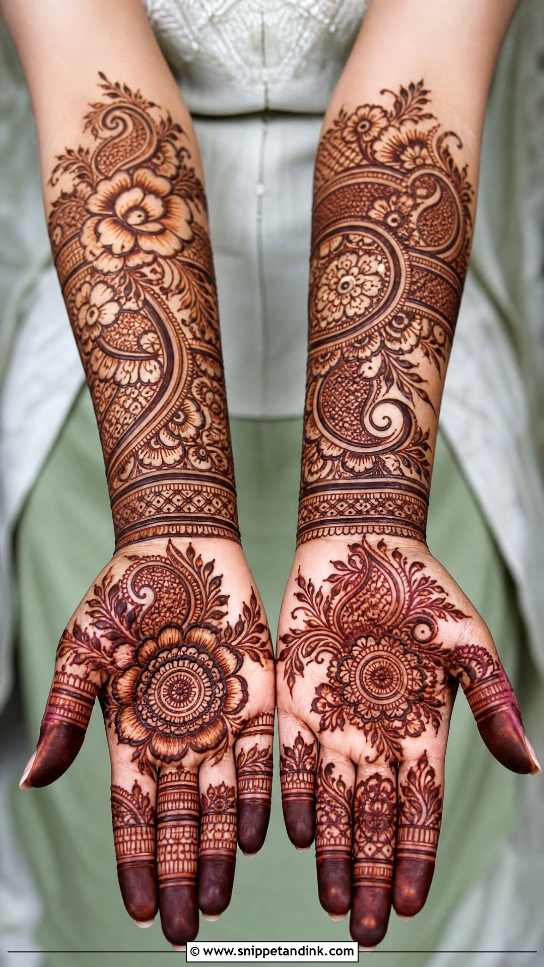 Indo Arabic Bridal Mehndi Design - Snippet and Ink - 30 Mehndi Design for Bride Ideas